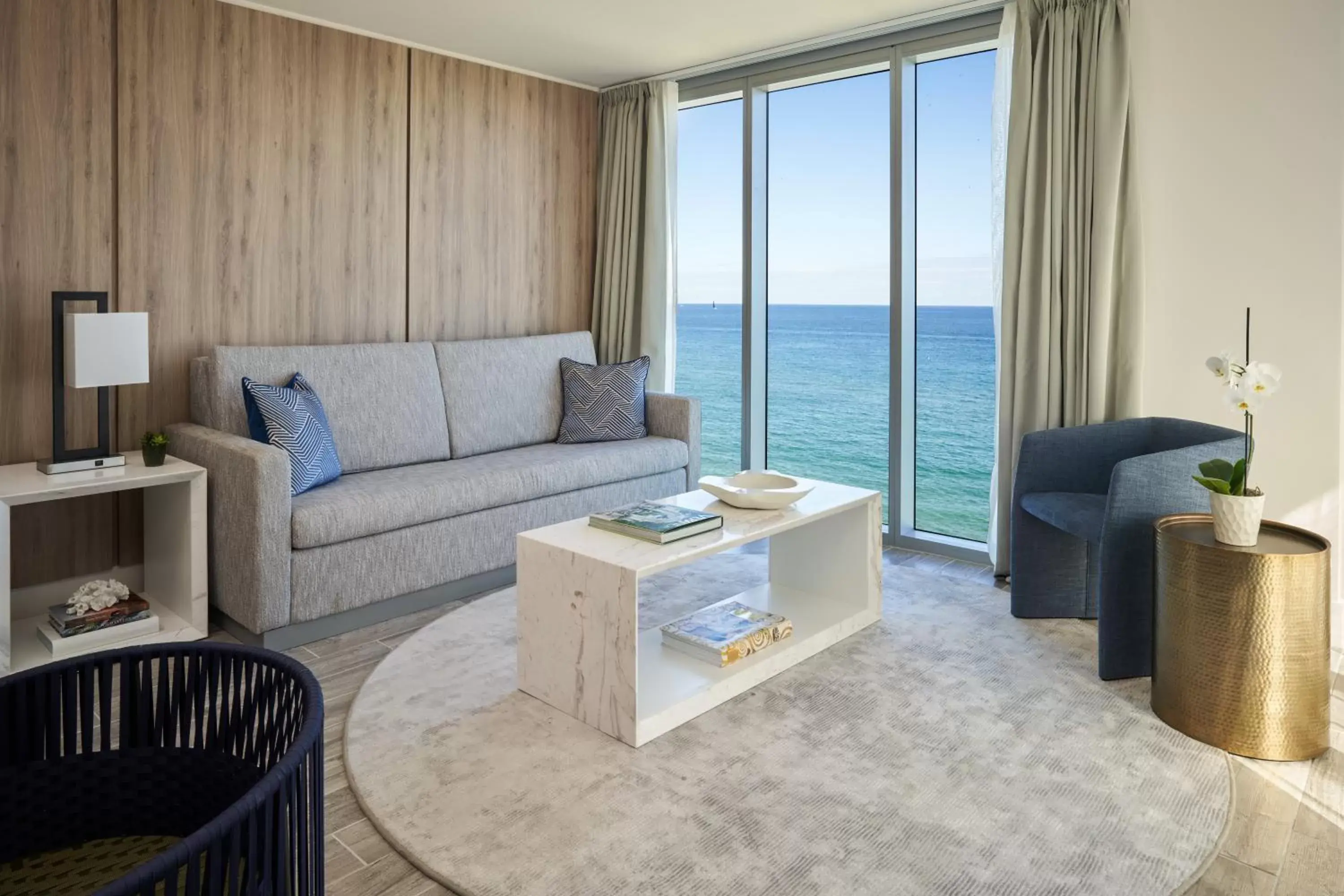 Living room, Seating Area in Hillsboro Beach Resort