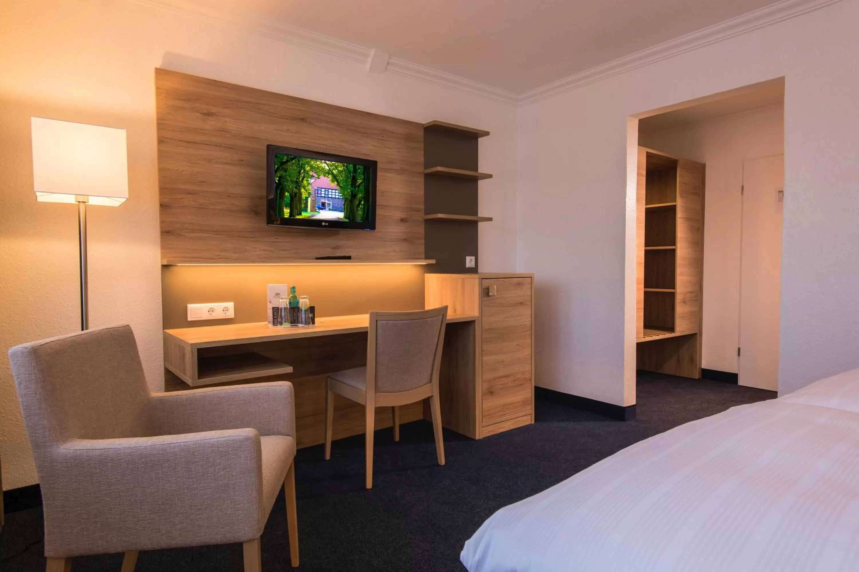 Photo of the whole room, Bed in IDINGSHOF Hotel & Restaurant