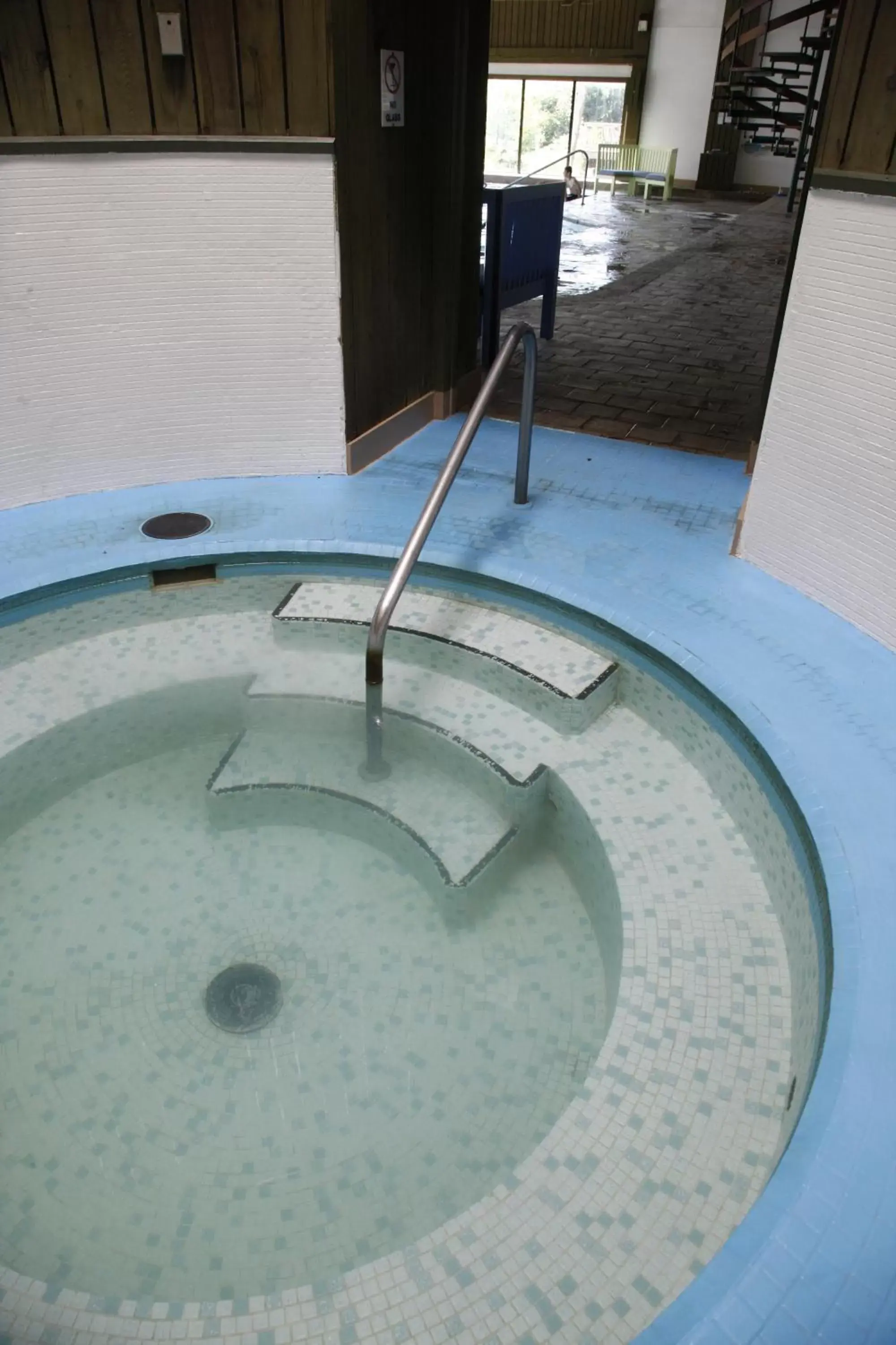 Hot Tub, Swimming Pool in Benmiller Inn & Spa