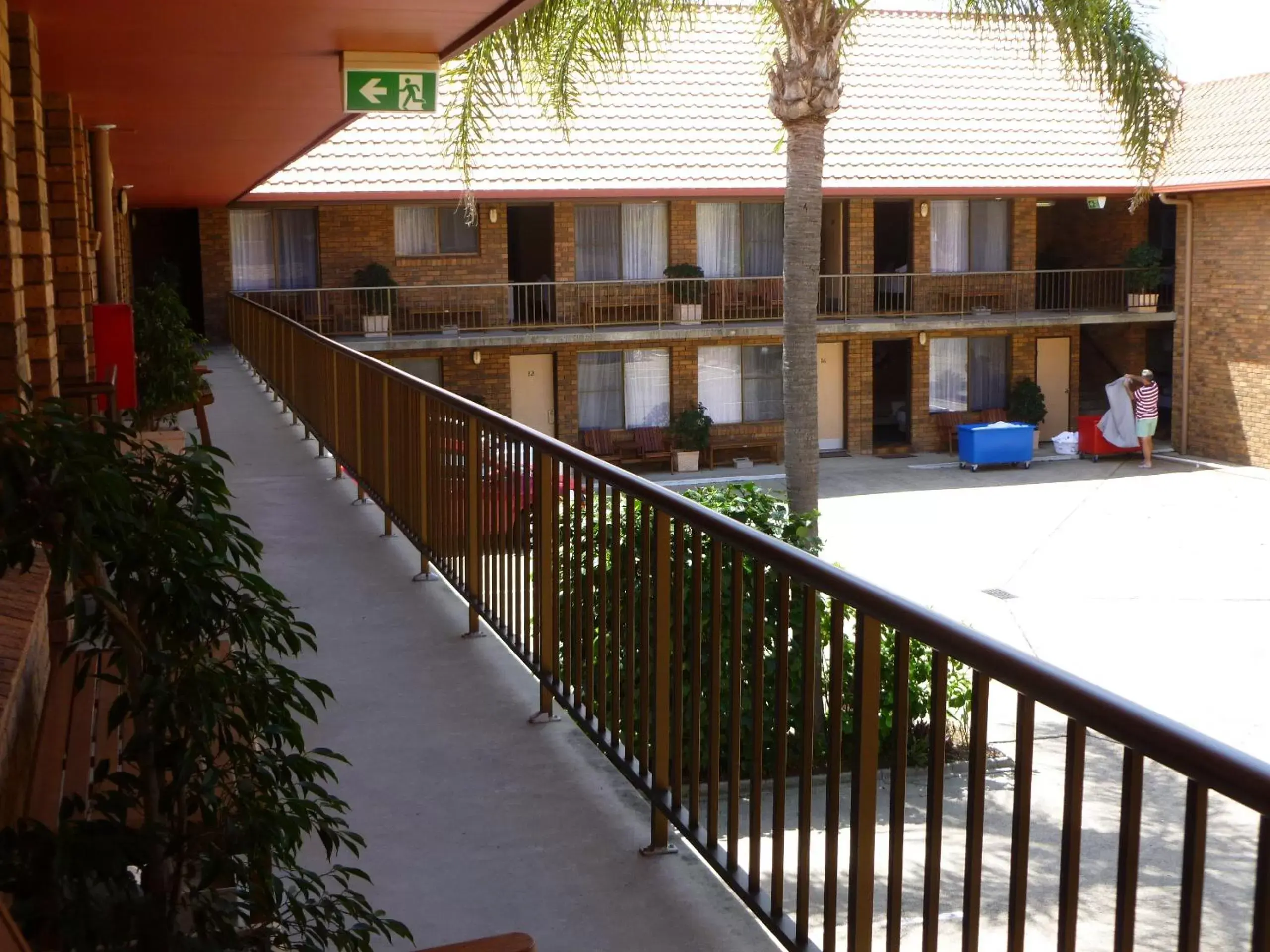 Balcony/Terrace in Royal Palms Motor Inn