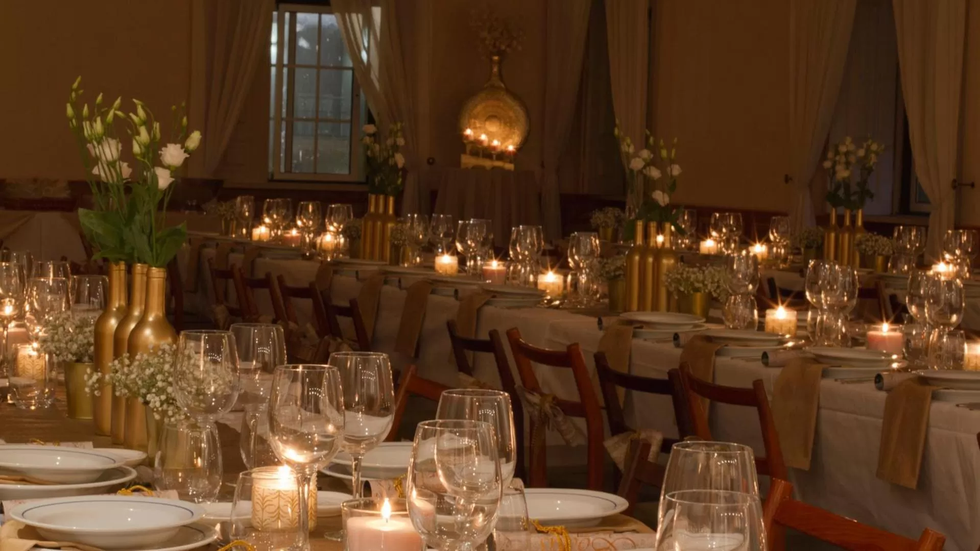 Food and drinks in Consolata Hotel