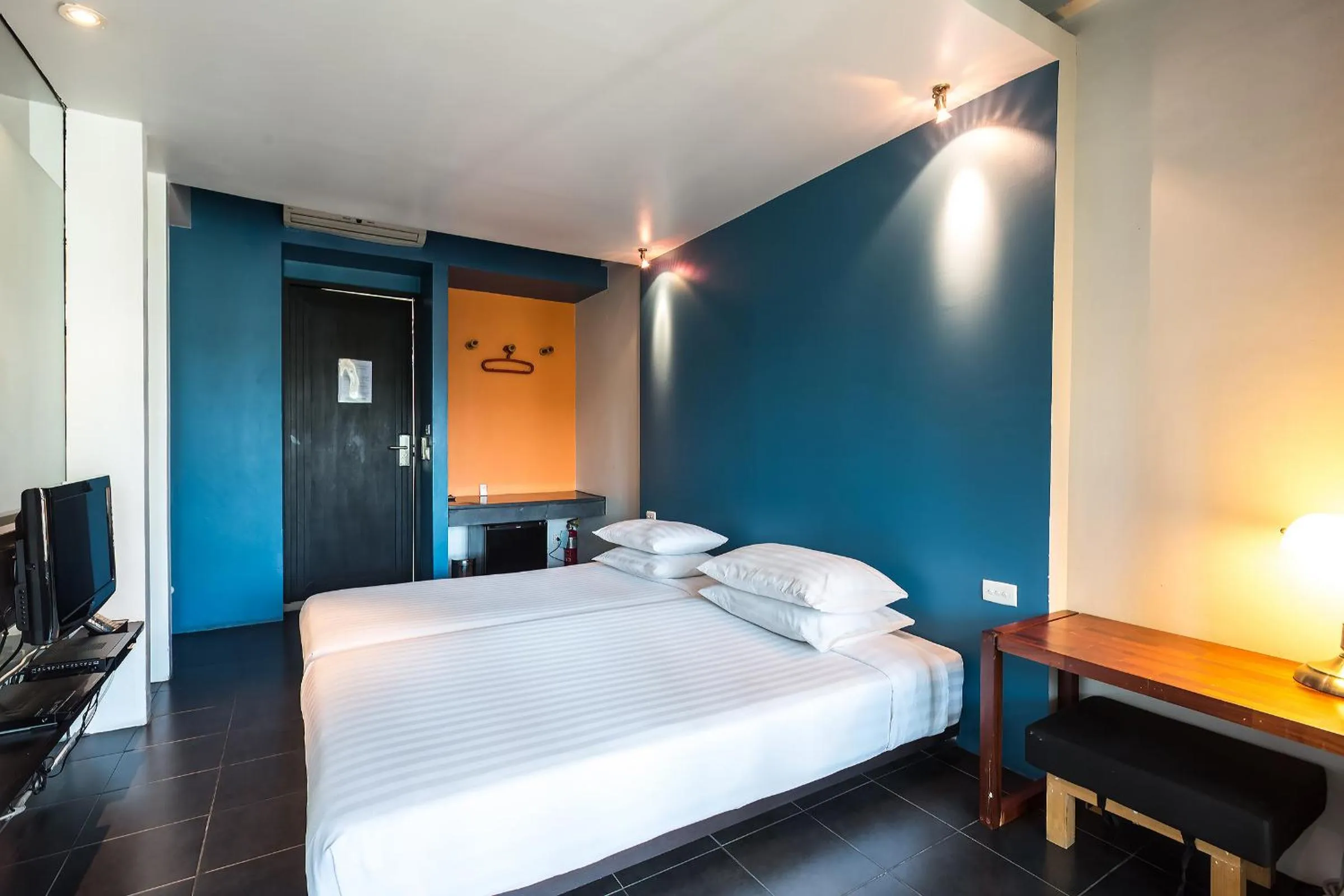 Bedroom, Bed in Loogchoob Homestay