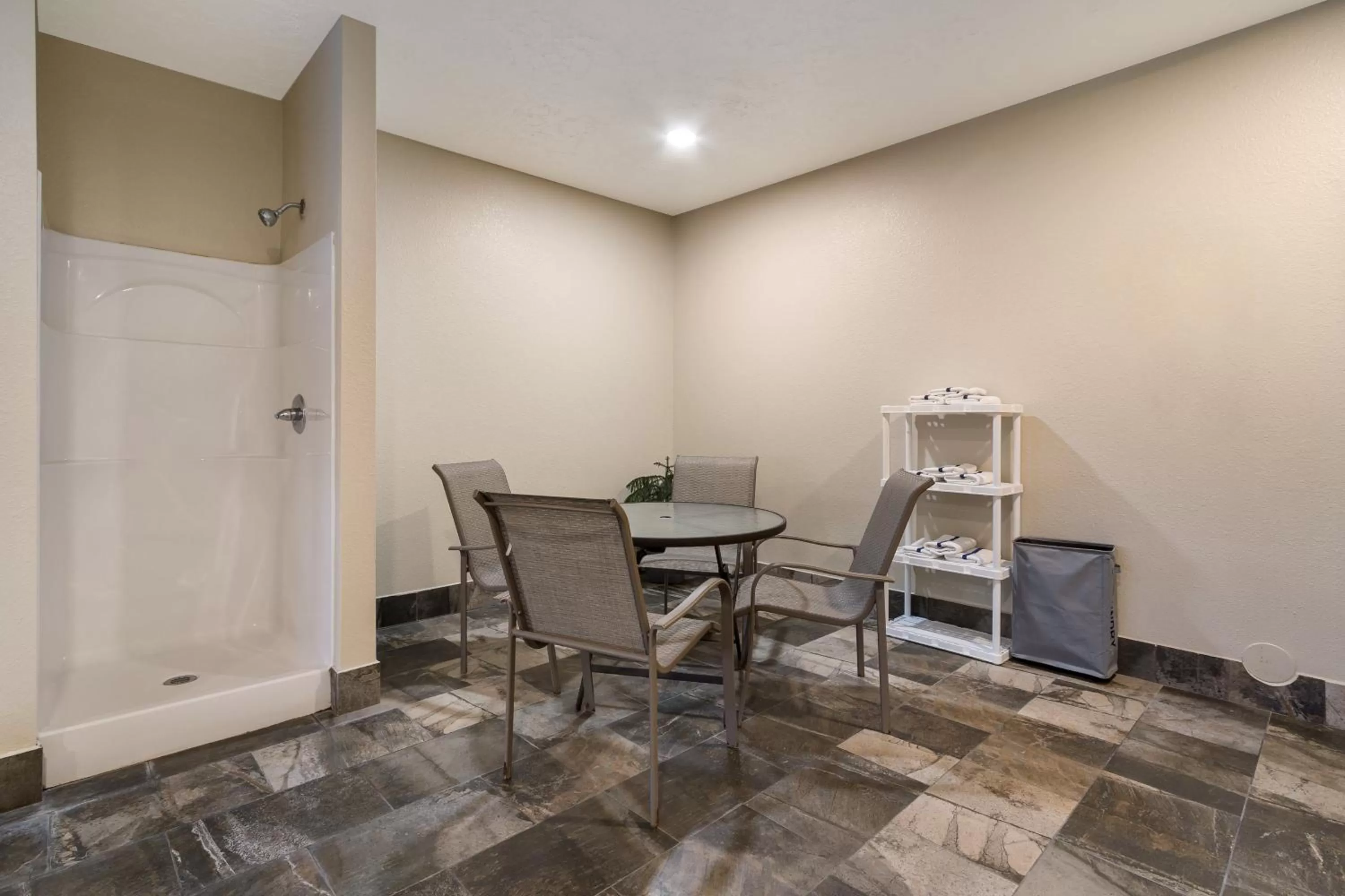 Hot Tub in Comfort Inn Yankton SD