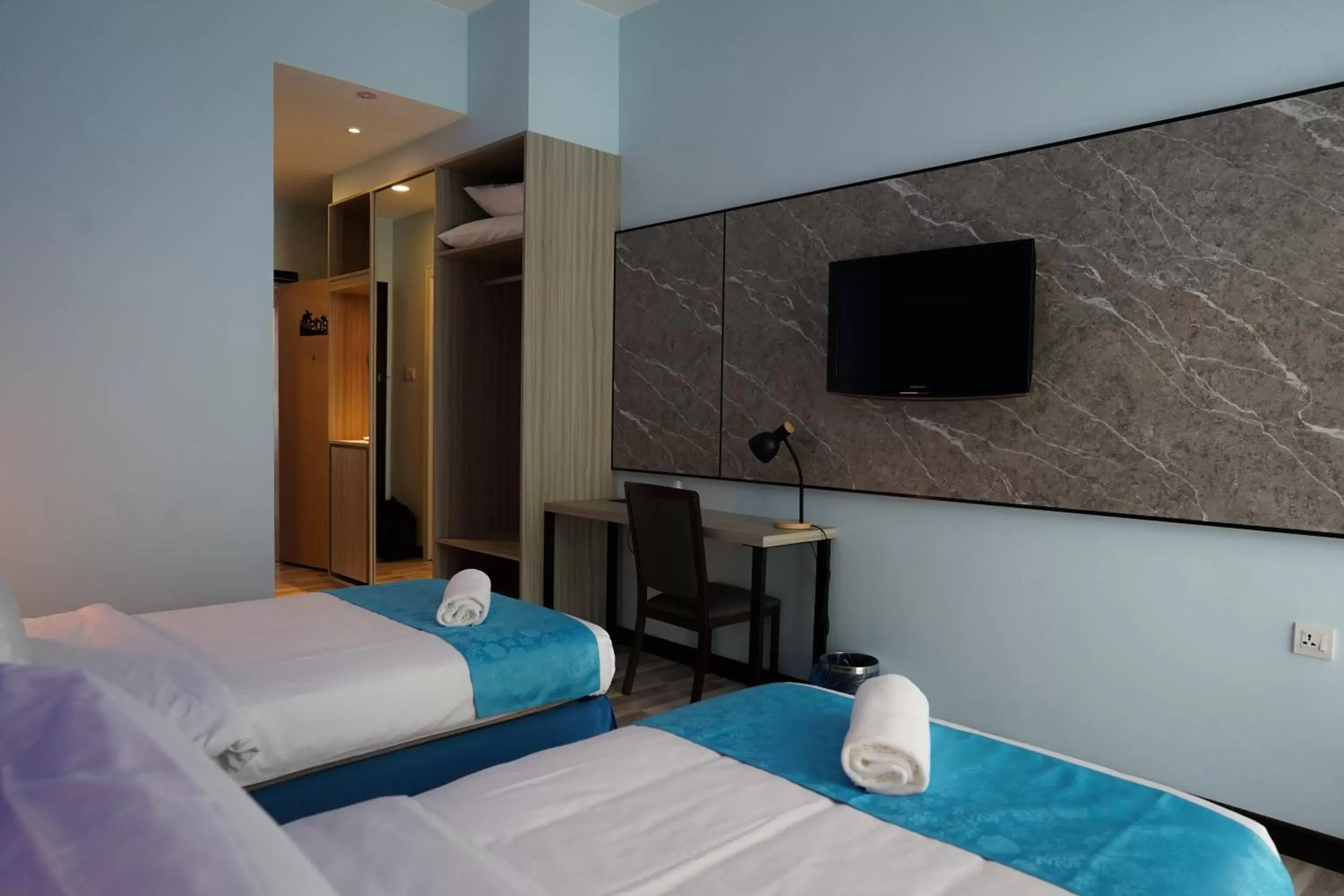 TV and multimedia, Bed in Hotel 17
