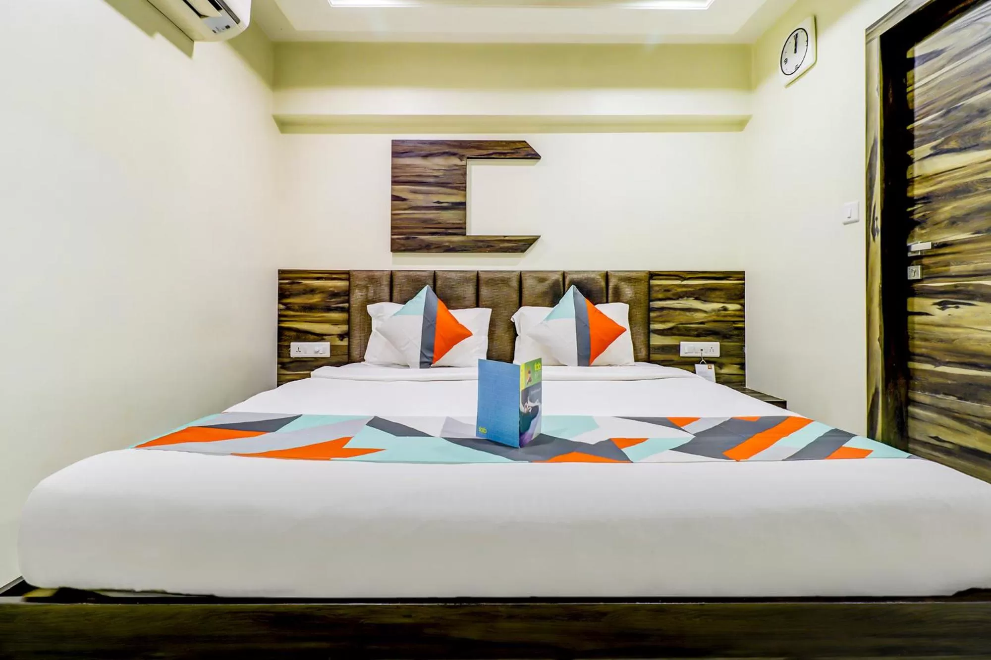 Bedroom, Bed in FabHotel Palliate Ellisbridge