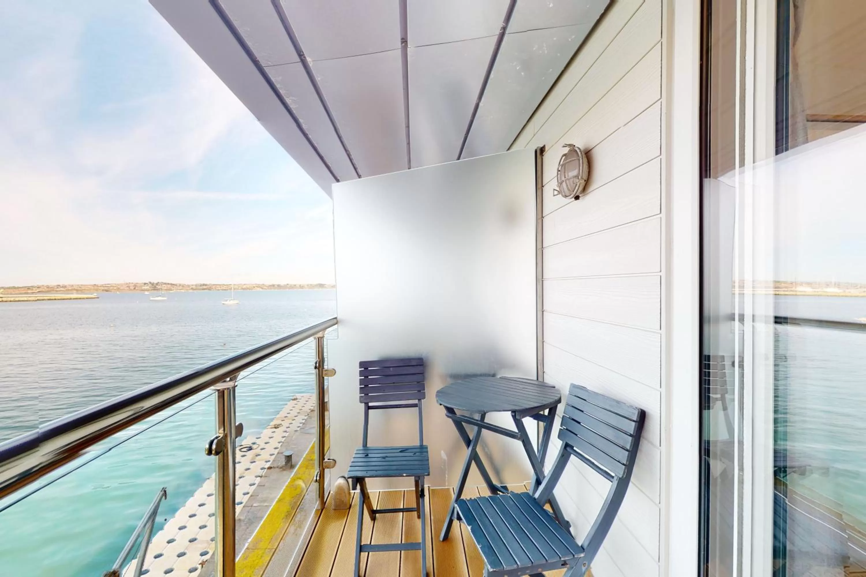 Balcony/Terrace in Crabbers' Wharf