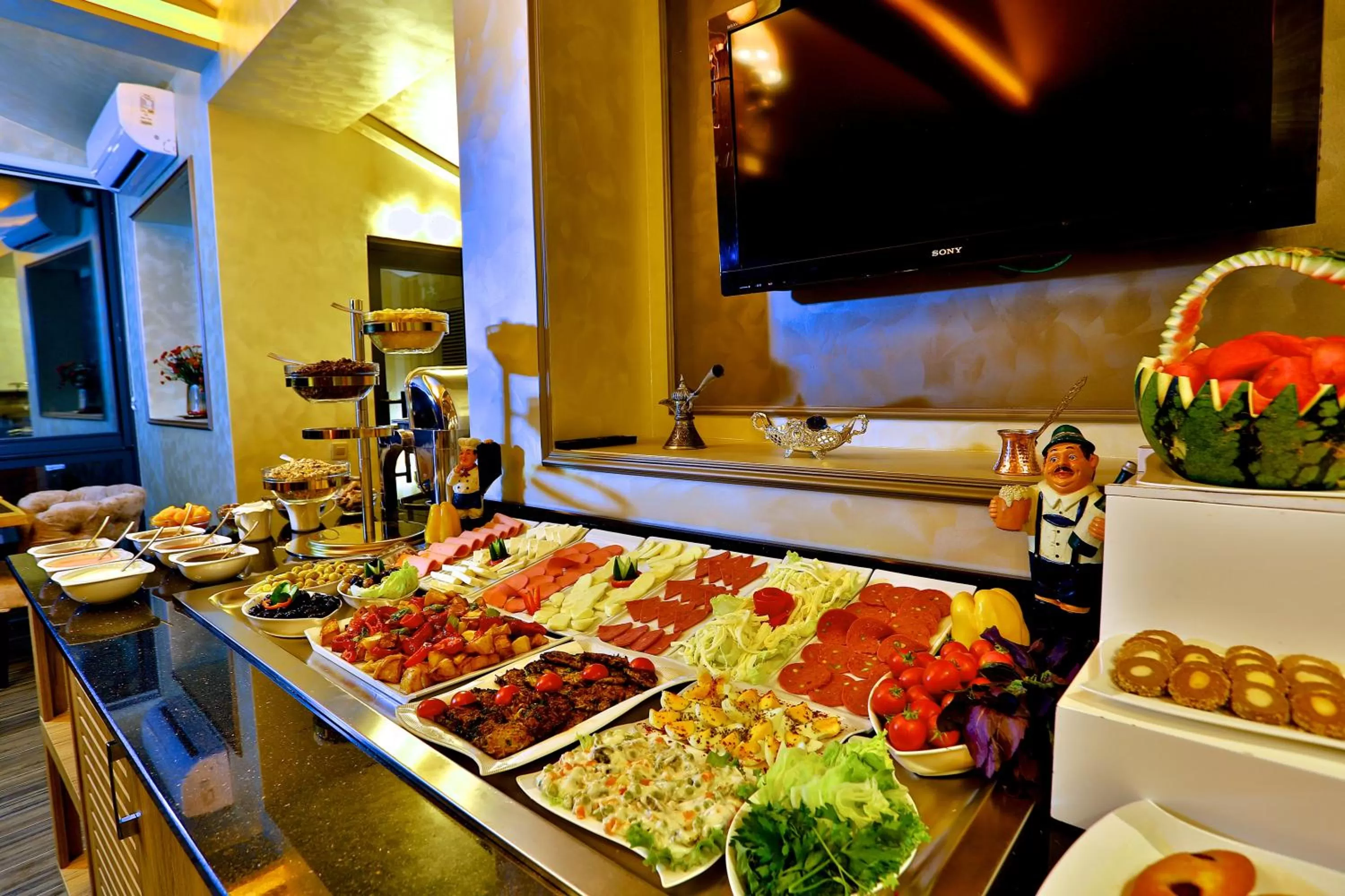 Buffet breakfast in Hotel Perula & SPA