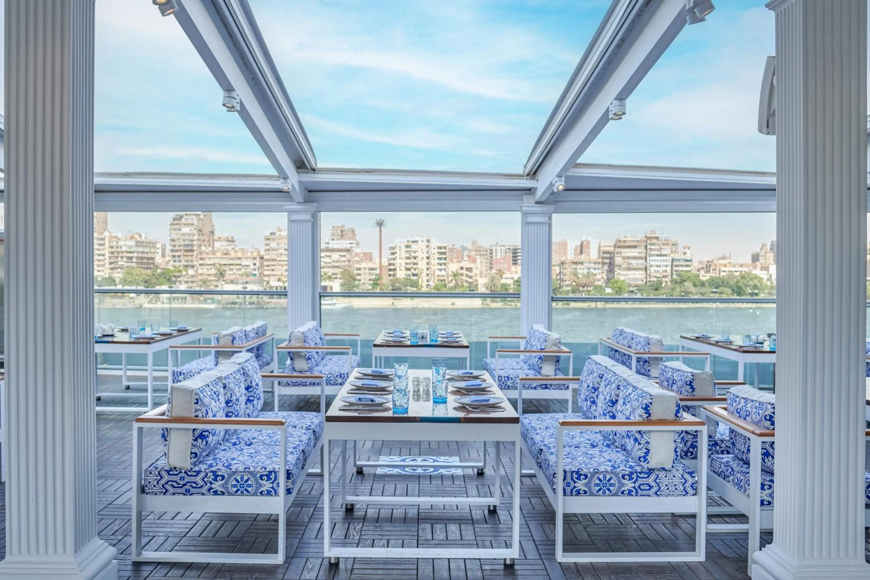 Restaurant/places to eat in Four Seasons Cairo At The First Residence