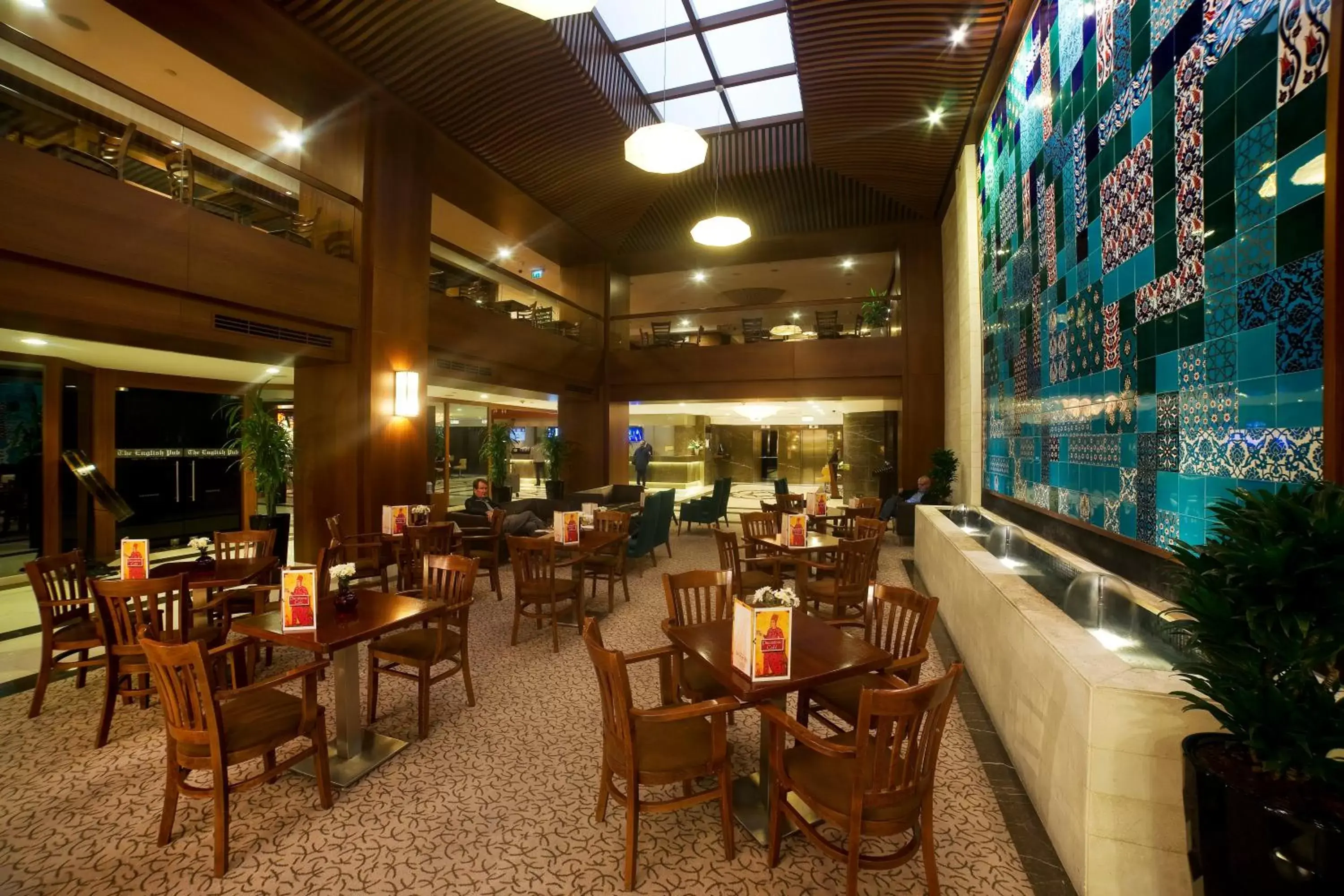 On-site shops, Restaurant/Places to Eat in Radisson Hotel President Old Town Istanbul