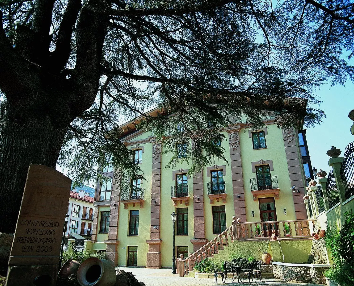 Property building in Palacio Azcárate Hotel Property building in Palacio Azcárate Hotel