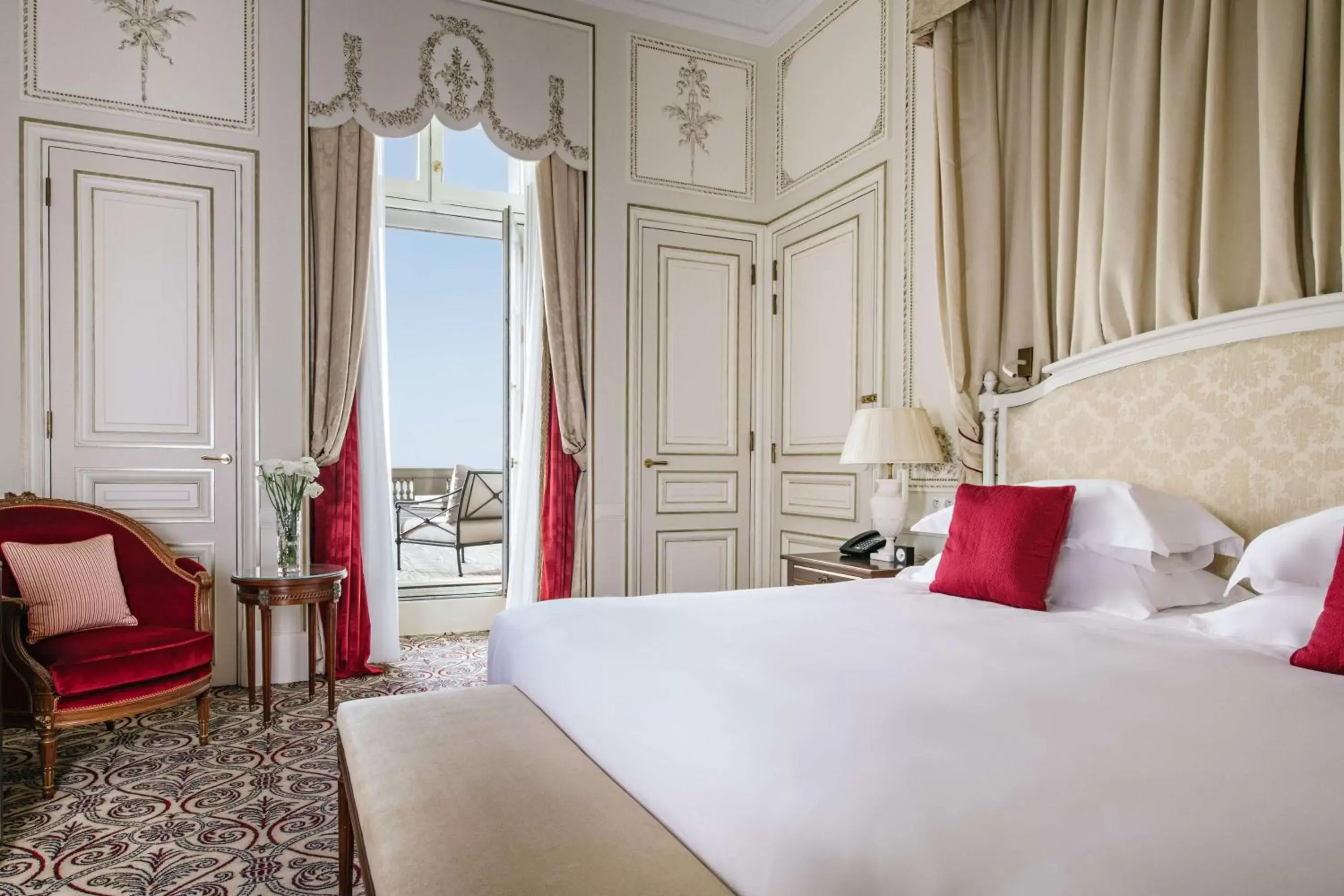 Photo of the whole room, Bed in Hôtel du Palais Biarritz, in The Unbound Collection by Hyatt