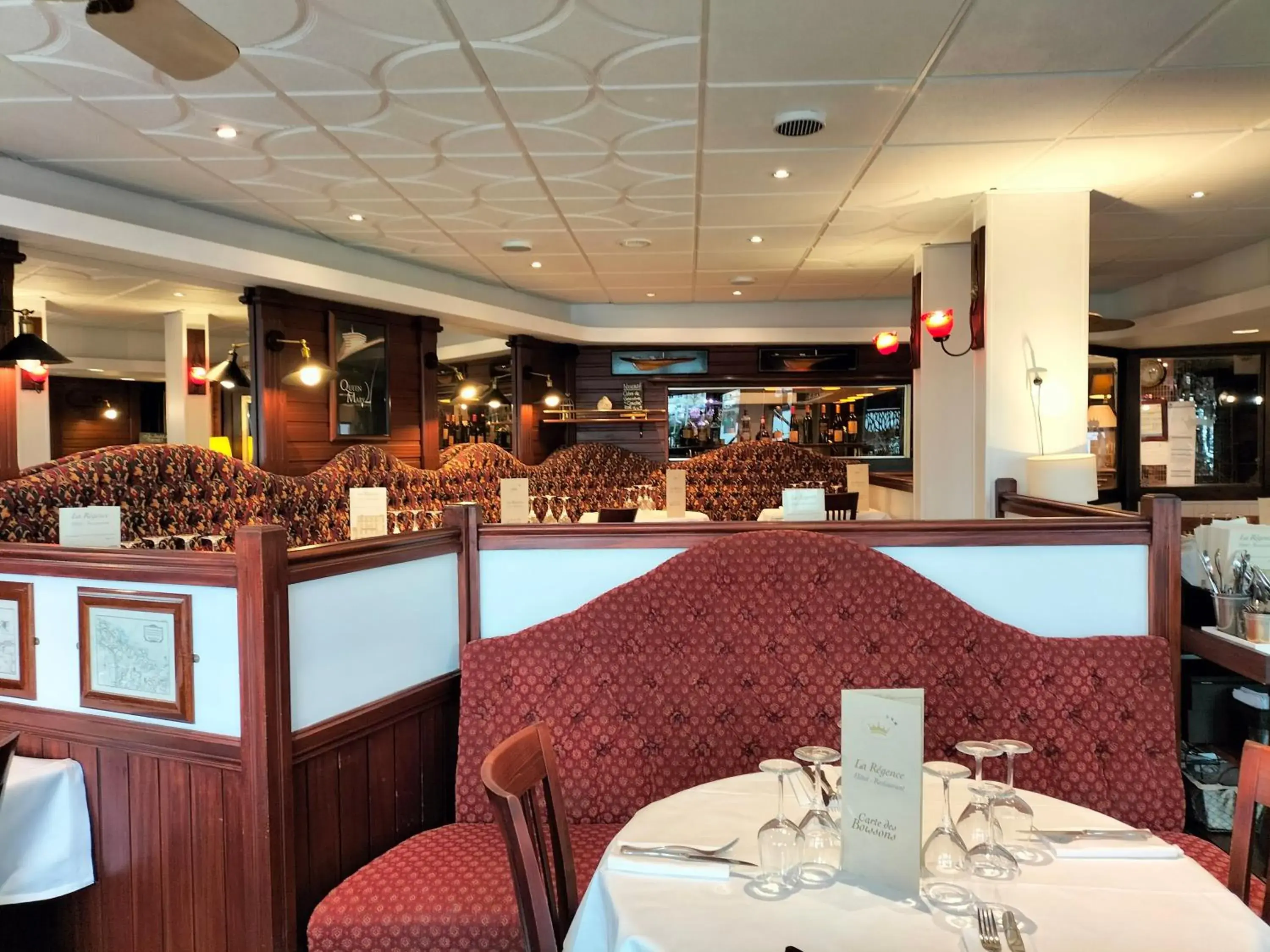 Restaurant/Places to Eat in Logis HOTEL RESTAURANT La Regence