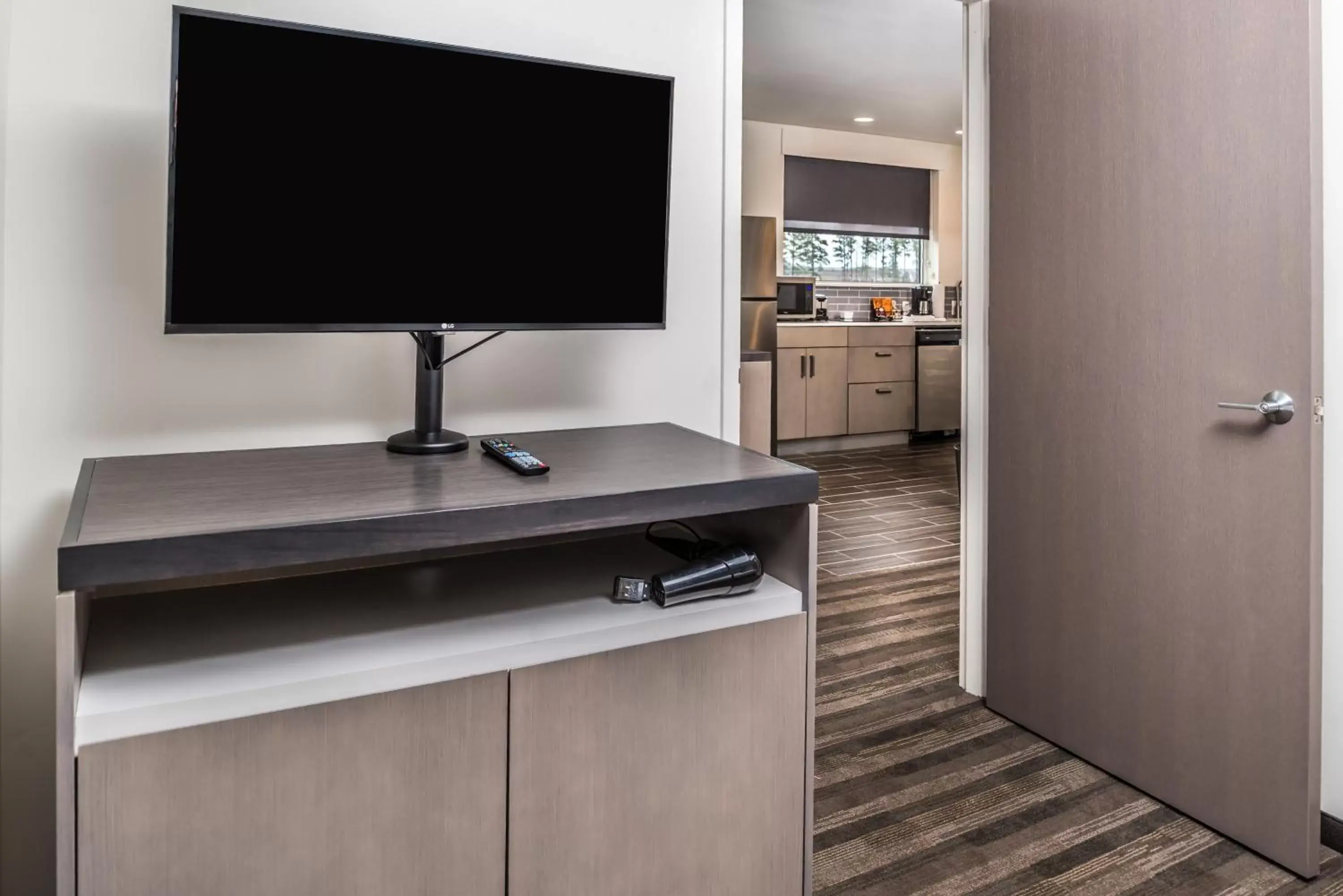 TV and multimedia, TV/Entertainment Center in Hyatt House Raleigh/Rdu/Brier Creek