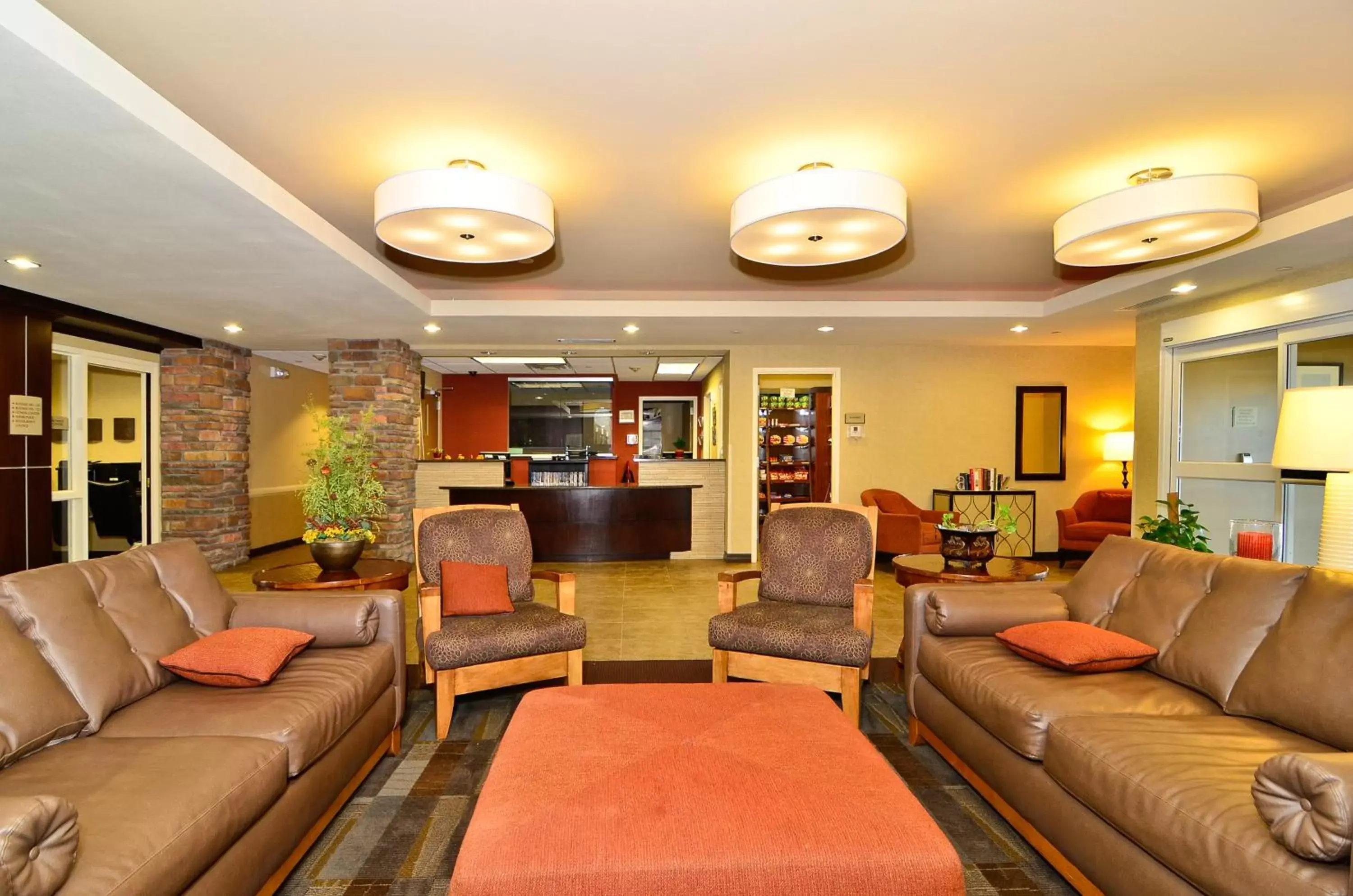 Lobby or reception, Lobby/Reception in Hawthorn Suites by Wyndham Williston