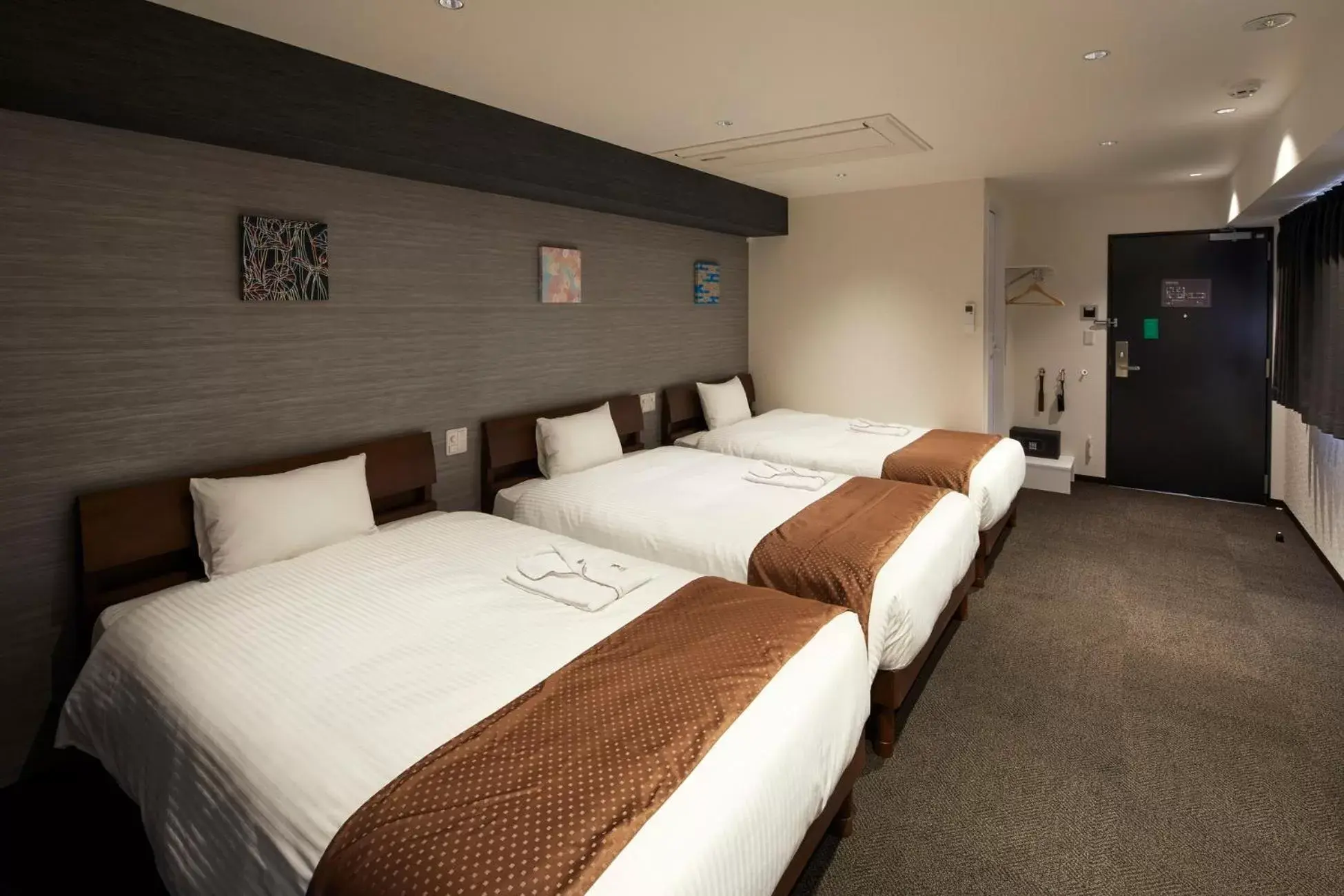 Photo of the whole room in HOTEL BRILLER Kyoto Station South