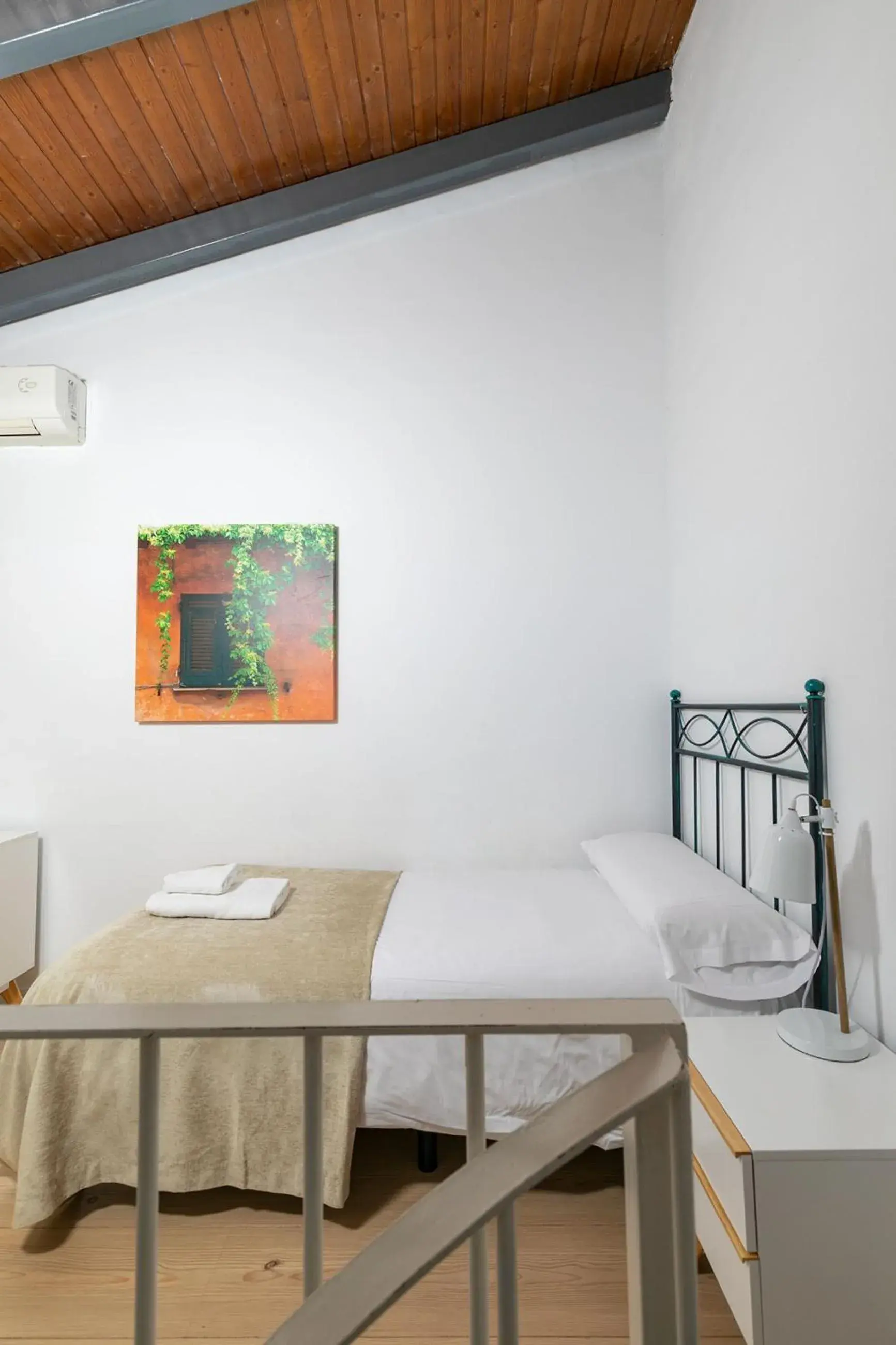Bedroom, Dining Area in Holiday Rentals Tempa Museo