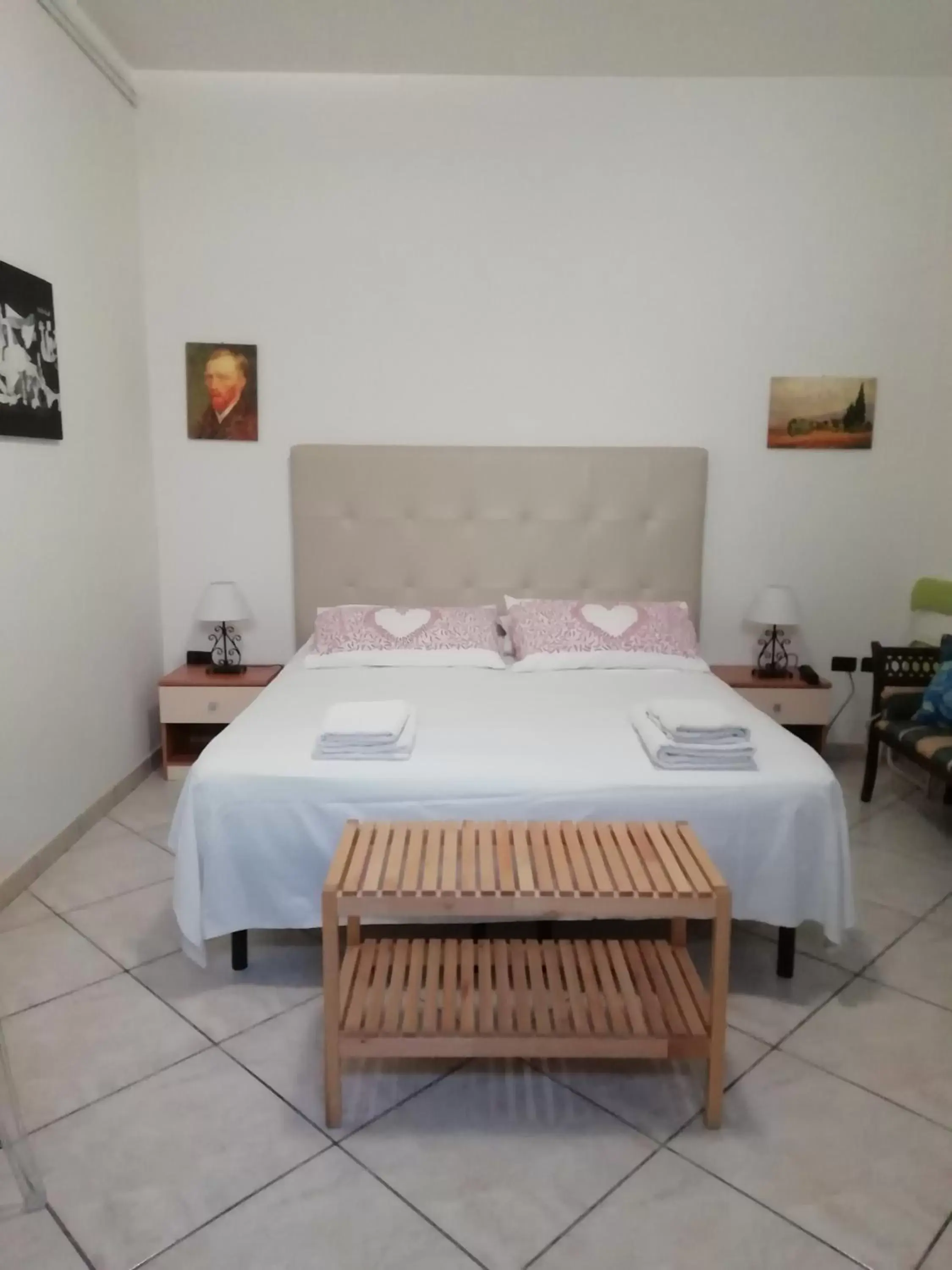 Large Double Room - single occupancy in Residenza Del Sole