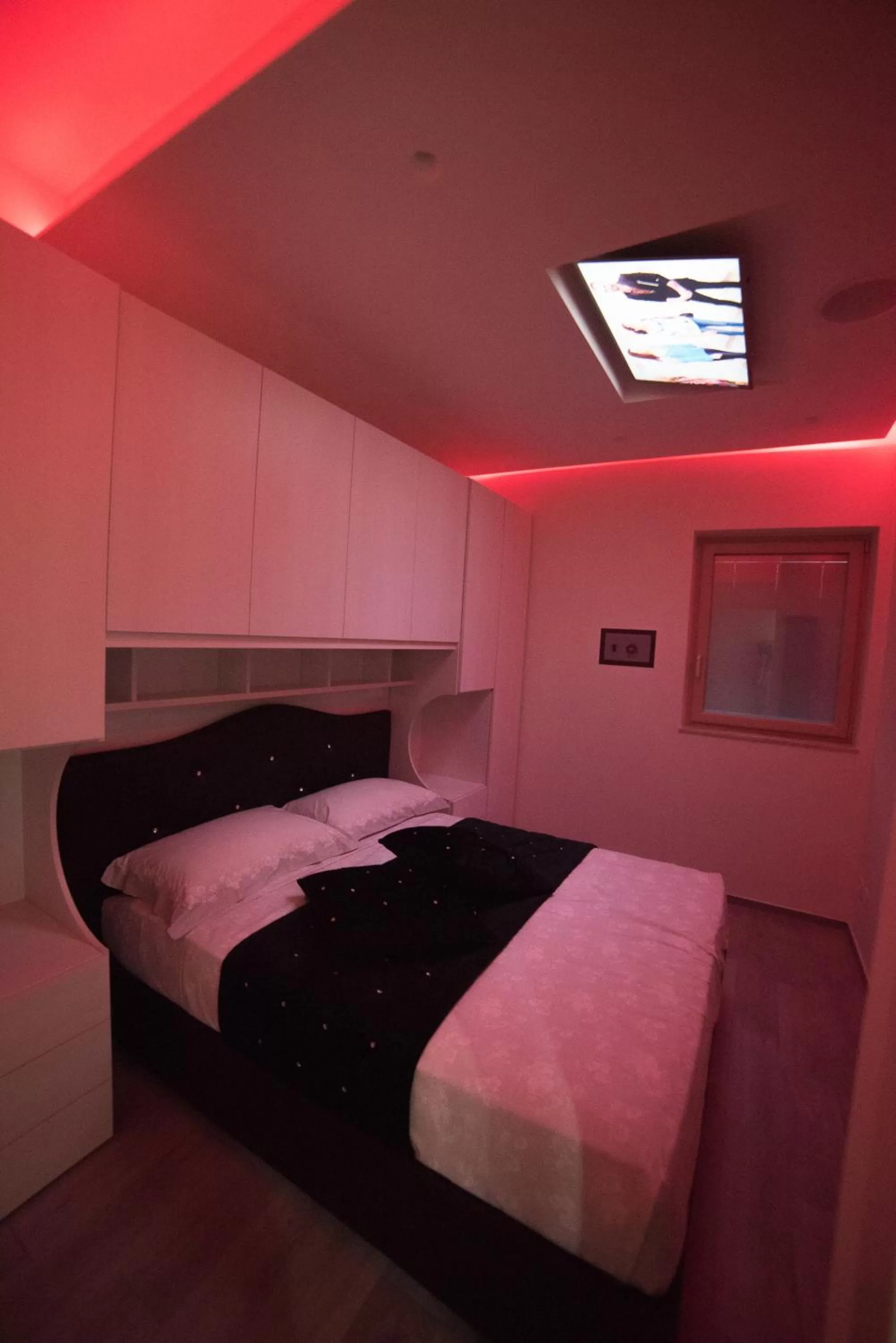 Bed in Pandora Luxury Suite