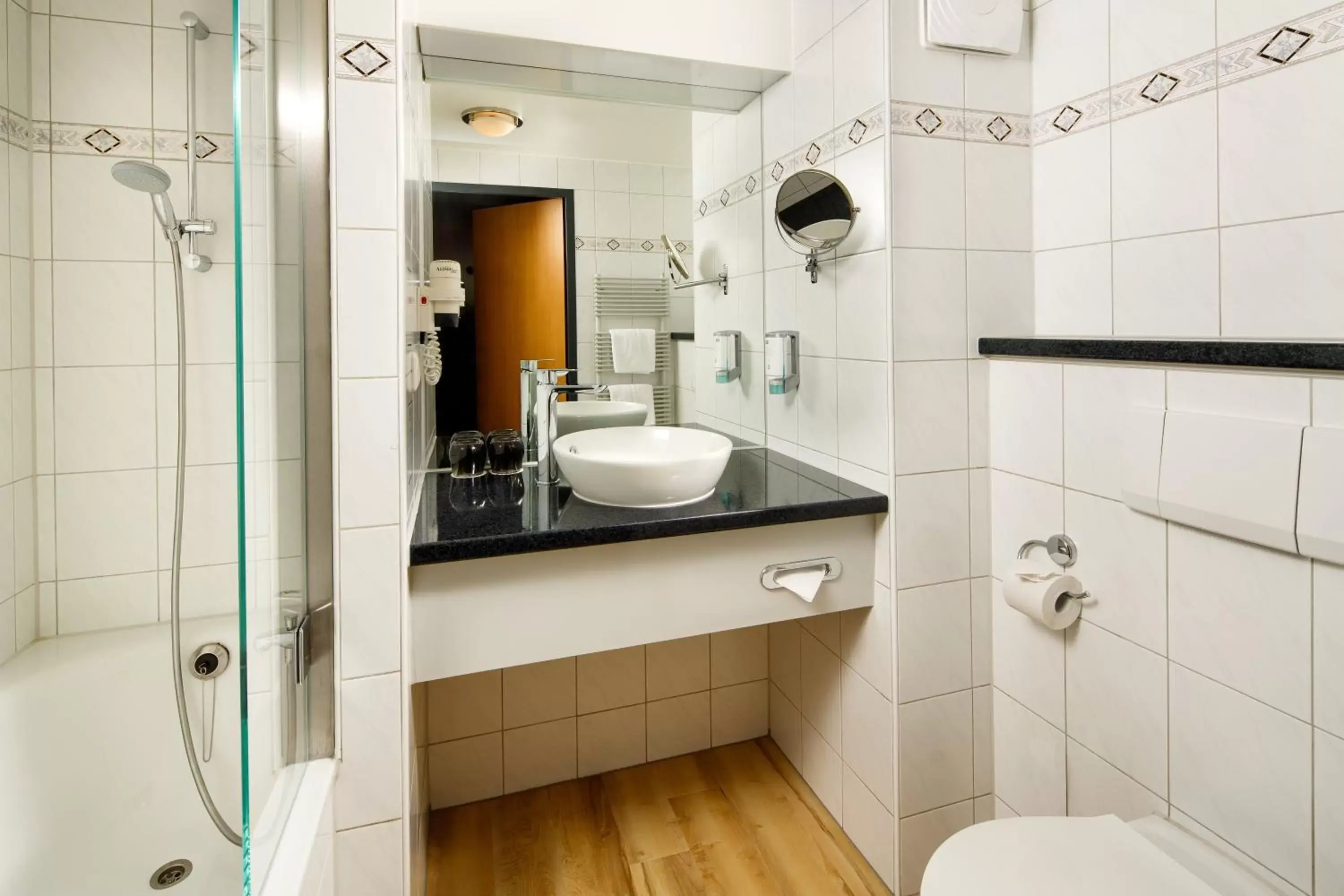 Bathroom in Holiday Inn Dresden - City South, an IHG Hotel