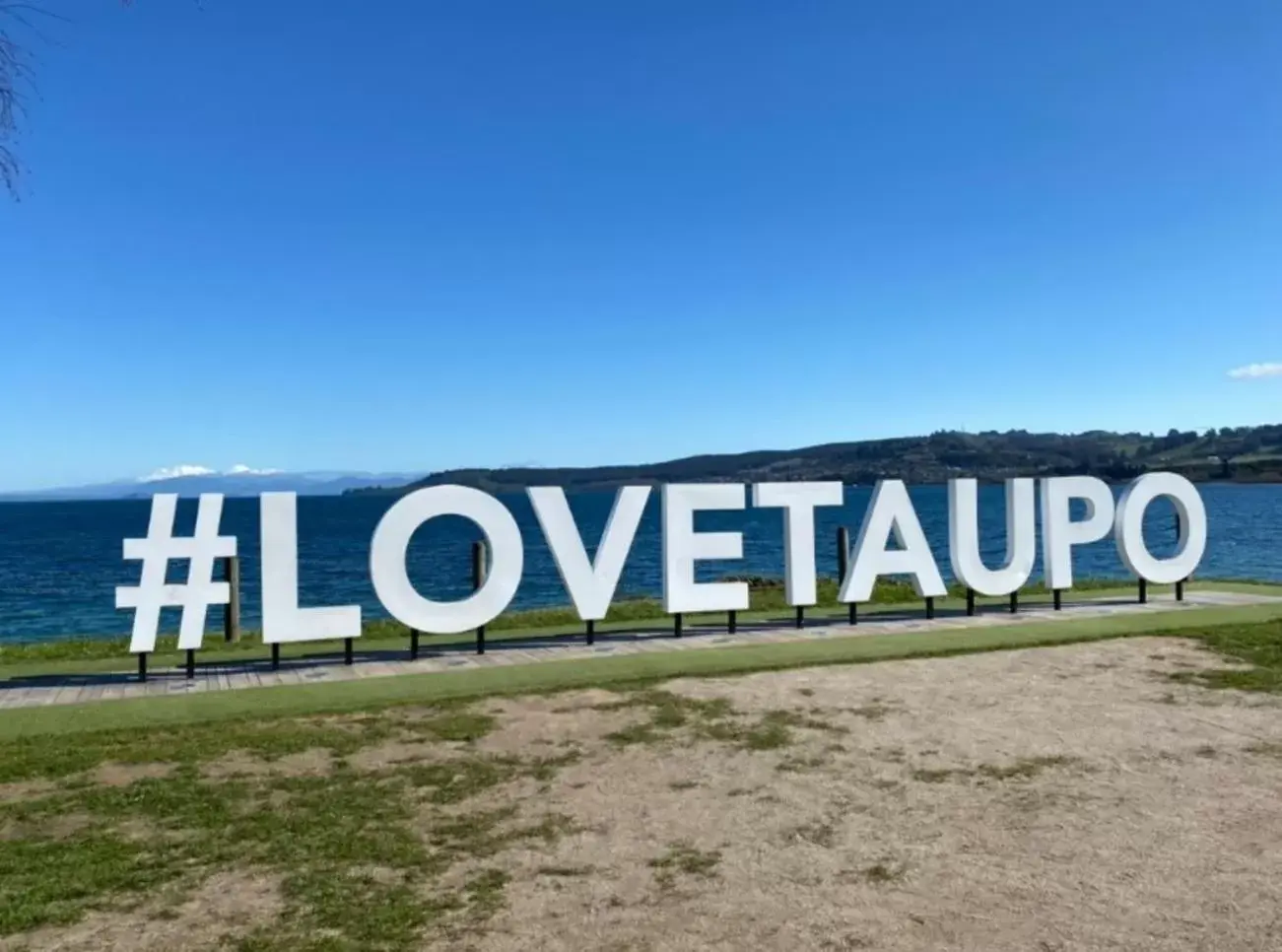 Off site, Property Logo/Sign in Lake Taupo Motor Inn