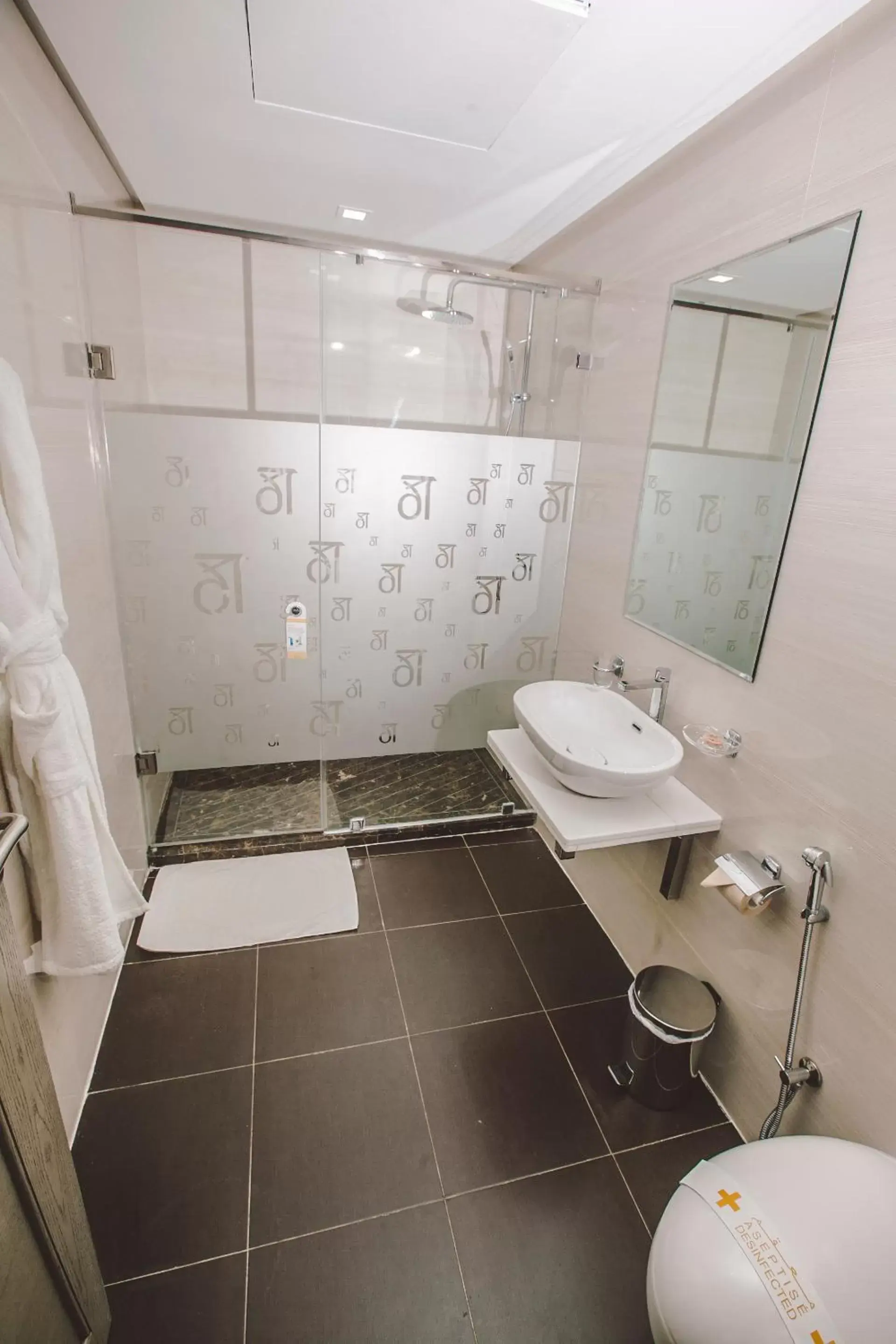 Shower, Bathroom in Down Town Hotel By Business & Leisure Hotels