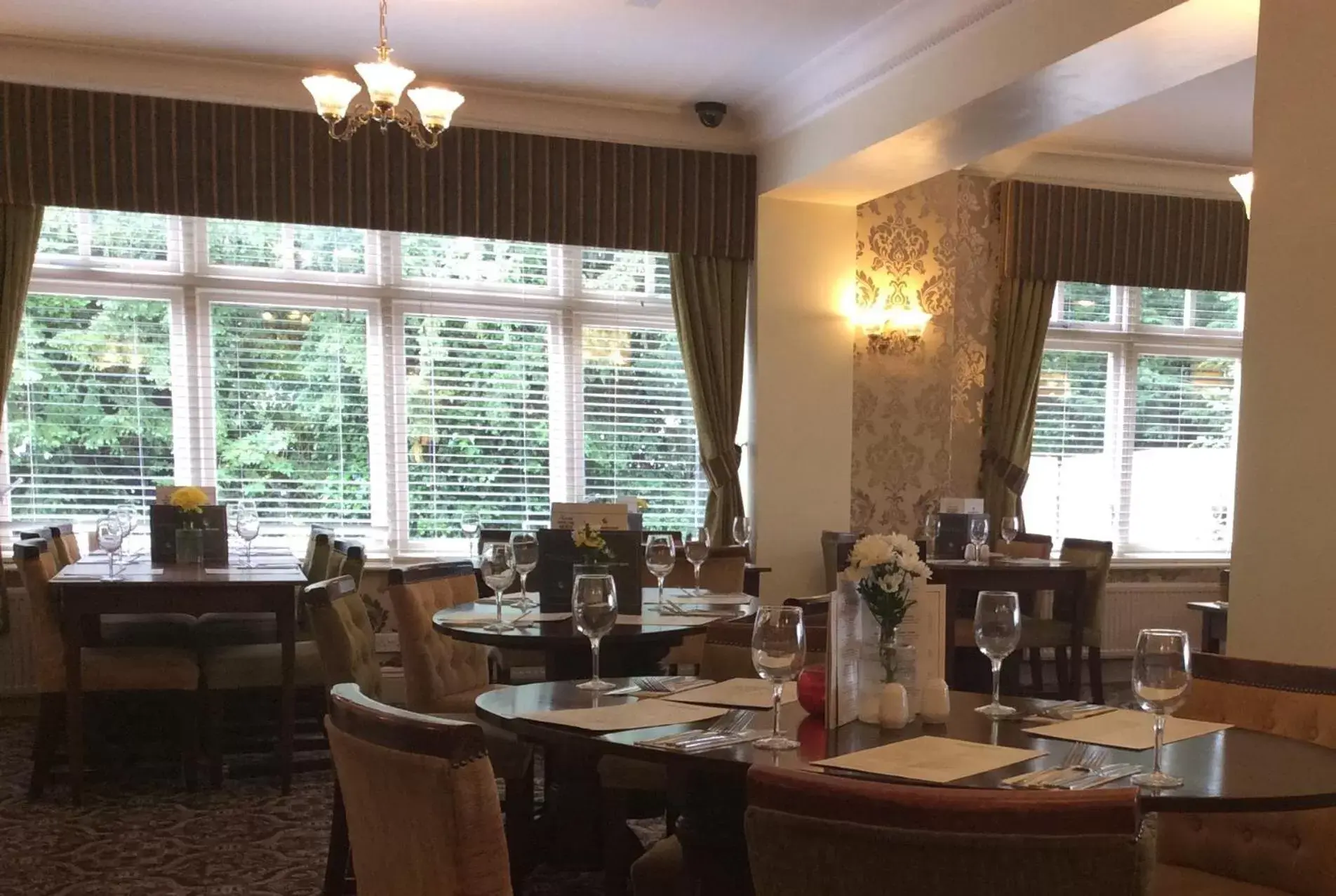 Dining area, Restaurant/Places to Eat in Strawberry Bank Hotel, NEC