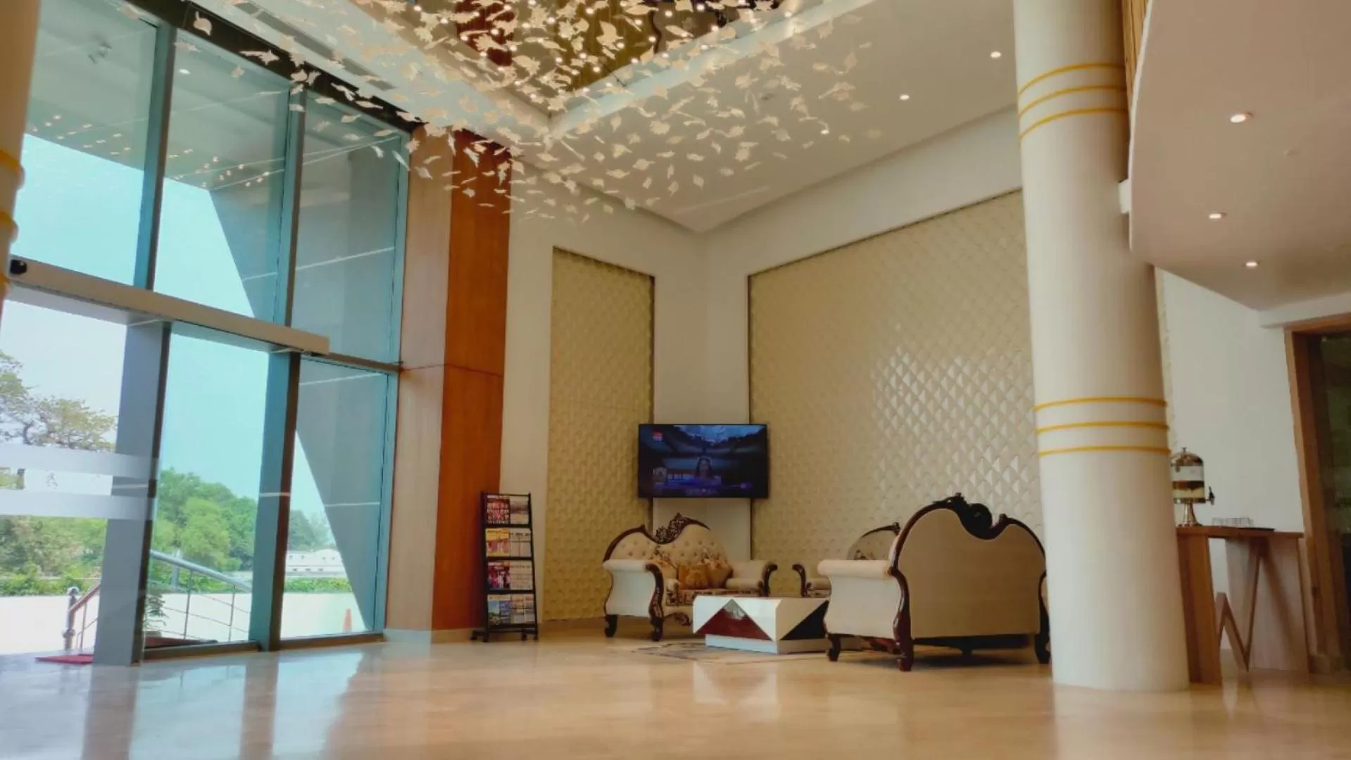 Lobby or reception in Radisson Hotel Bareilly Airport