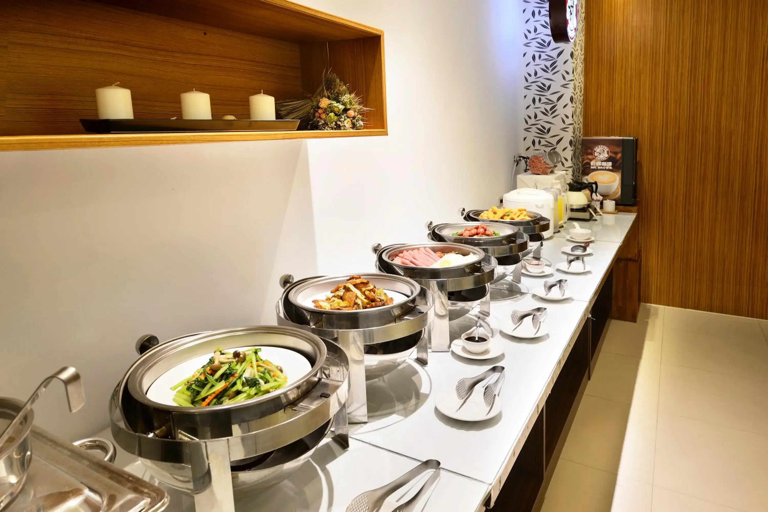 Buffet breakfast, Food in OHYA Boutique Motel-Yong-Kang Branch