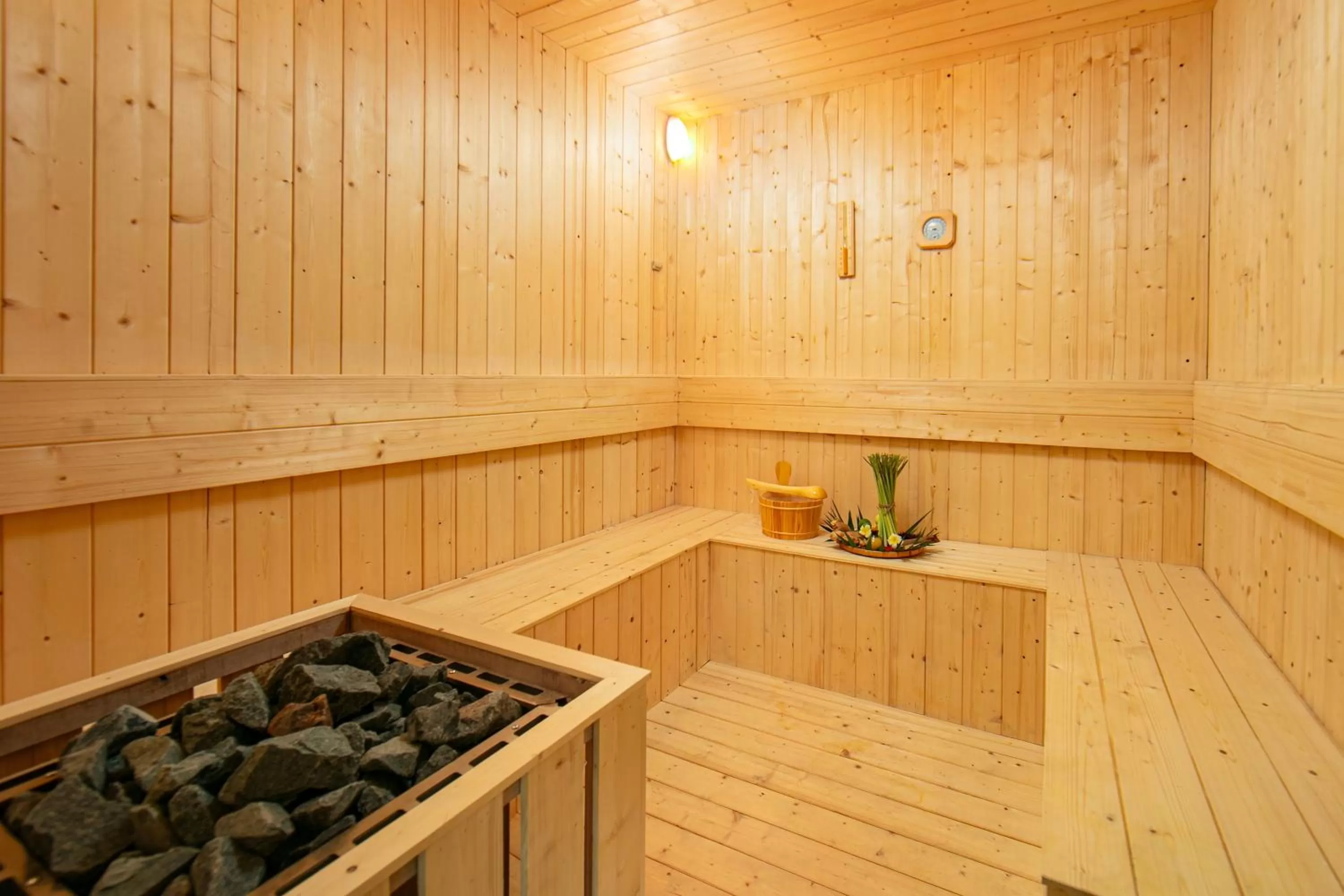 Sauna in Grand Sunrise Palace Hoi An- A Luxury Indochine Hotel & Spa