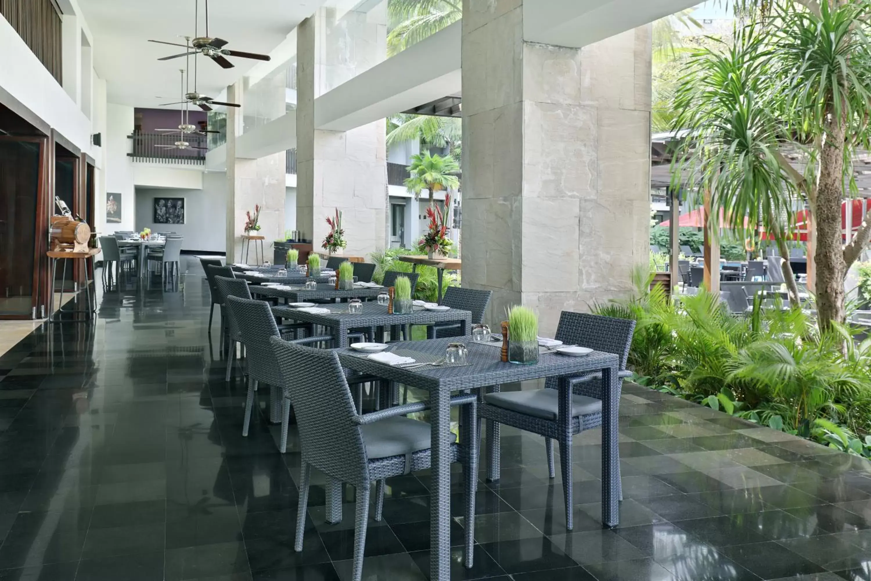 Lunch, Restaurant/Places to Eat in Pullman Bali Legian Beach