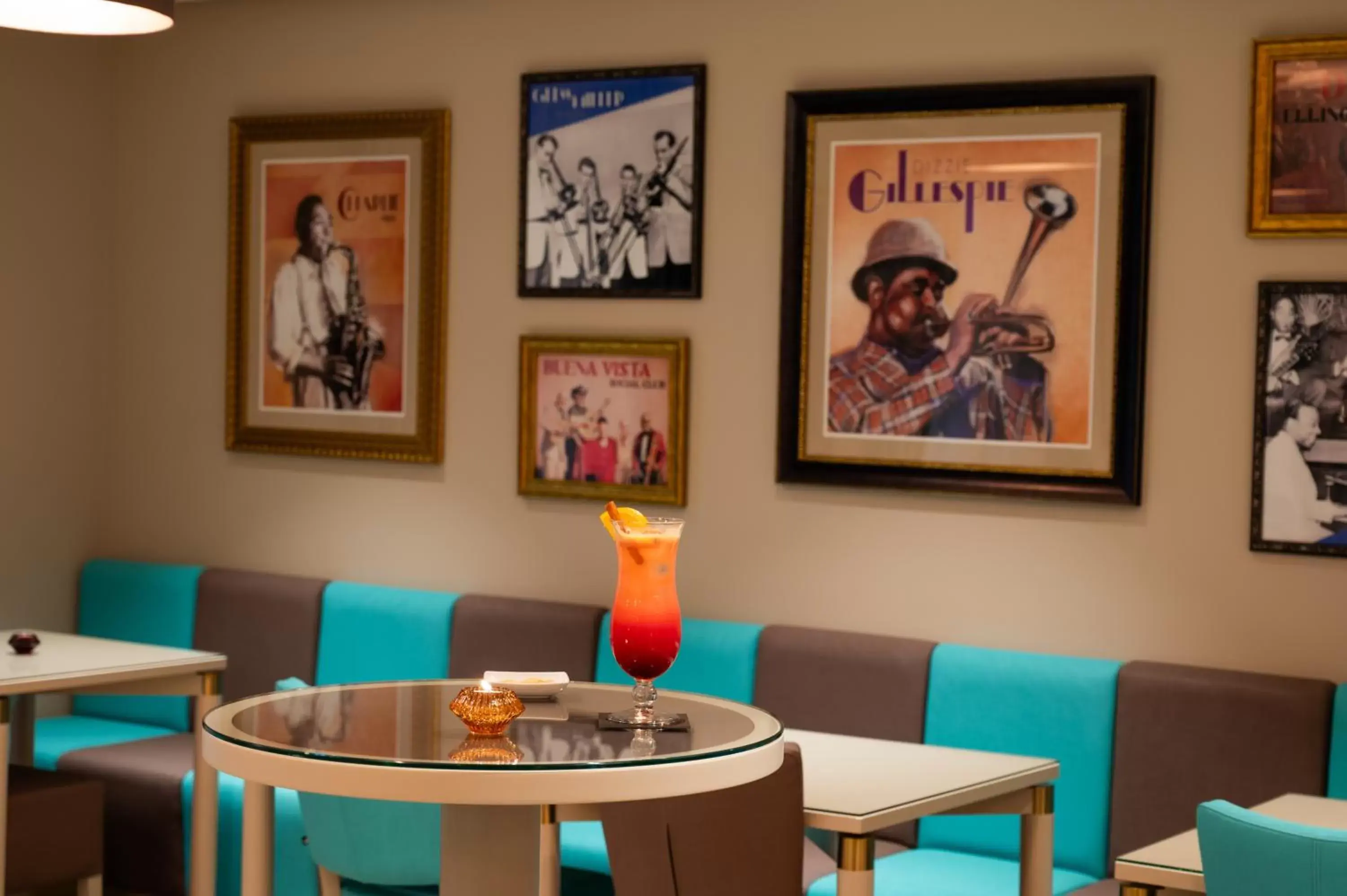 Lounge or bar in Vila Gale Collection Tomar Lounge or bar in Vila Gale Collection Tomar