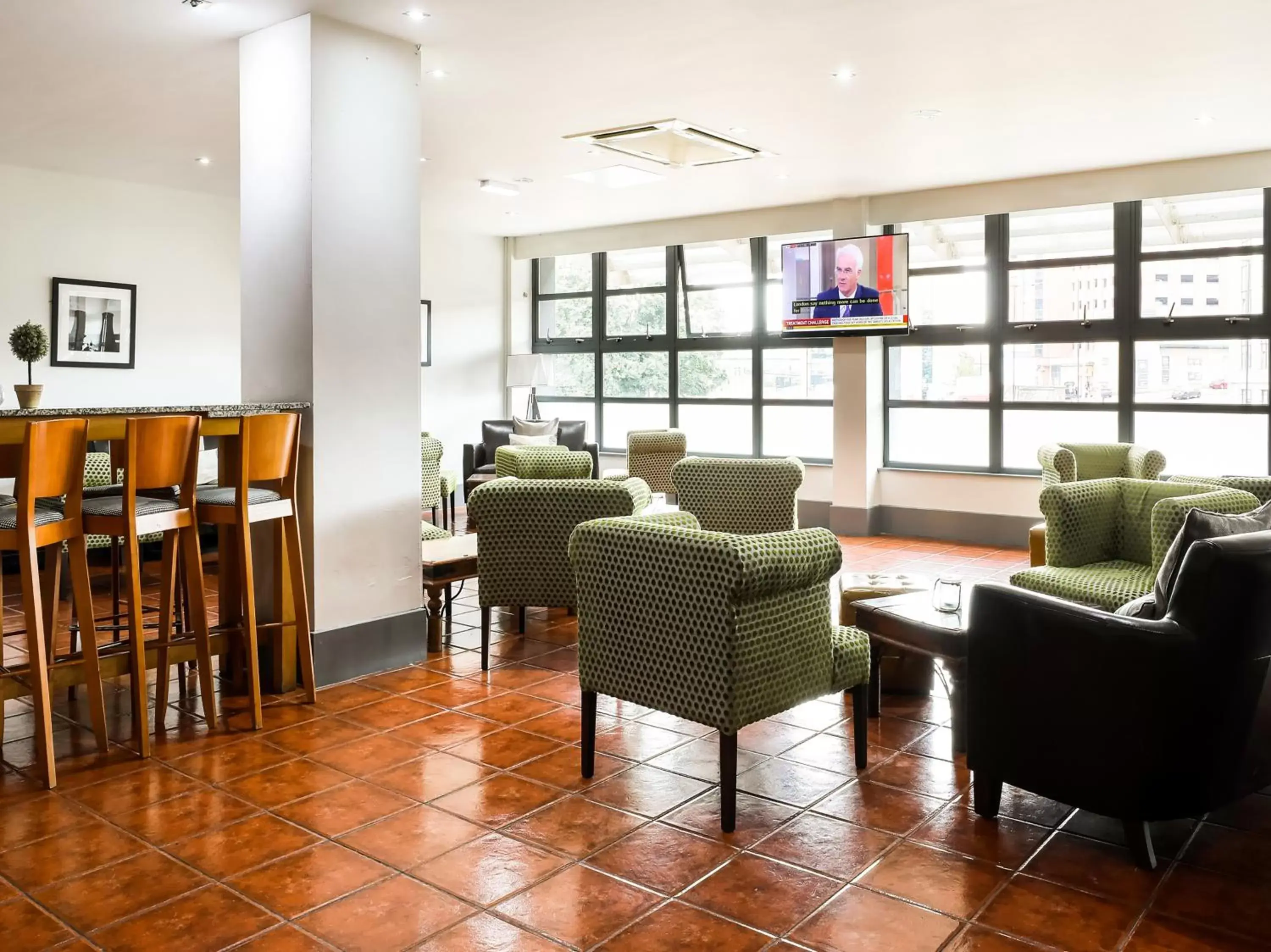 Lobby or reception in OYO Flagship Sheffield City Centre