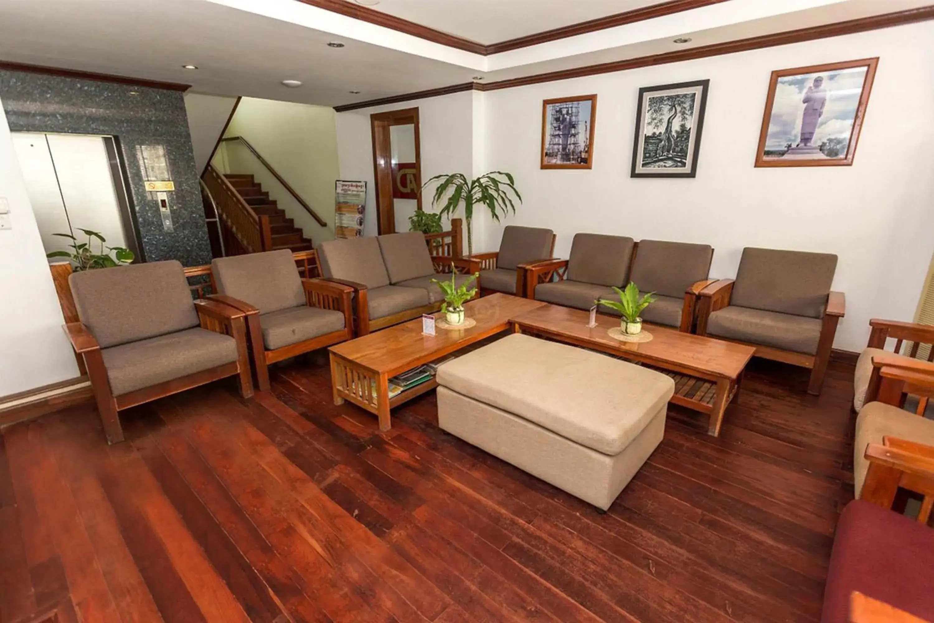 Lobby or reception, Seating Area in Cheathata CTA Hotel Siem Reap