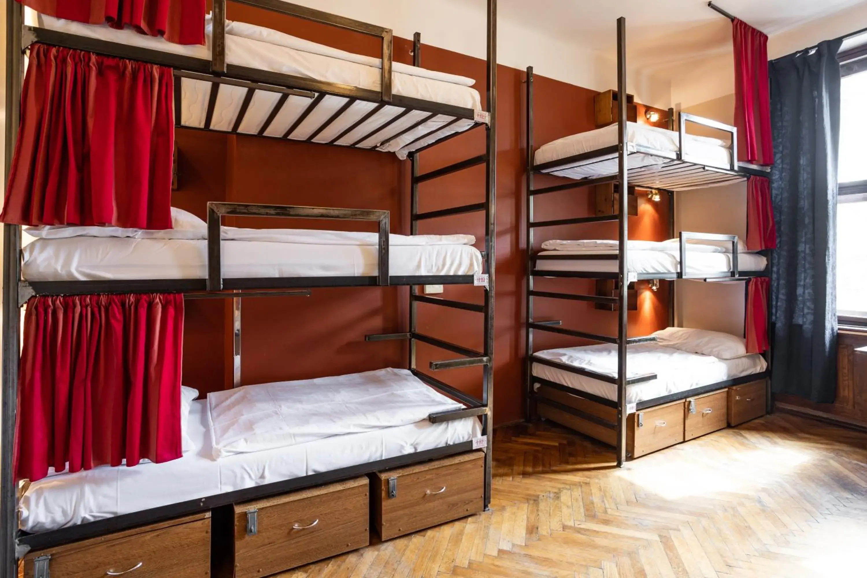 Bunk Bed in 12-Bed Mixed Dormitory in Sir Toby's Hostel