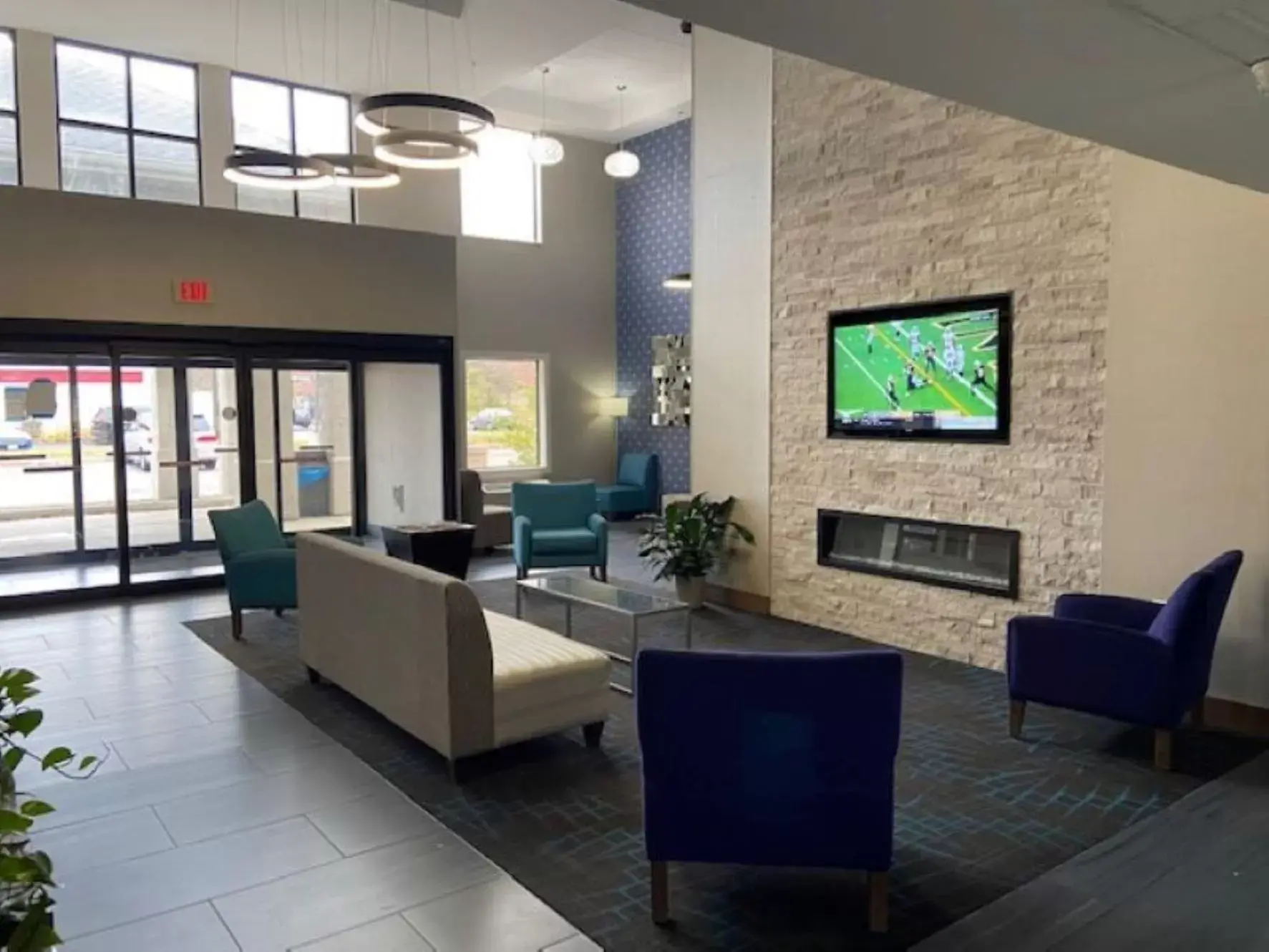 Lobby/Reception in Comfort Inn & Suites Tipp City - I-75