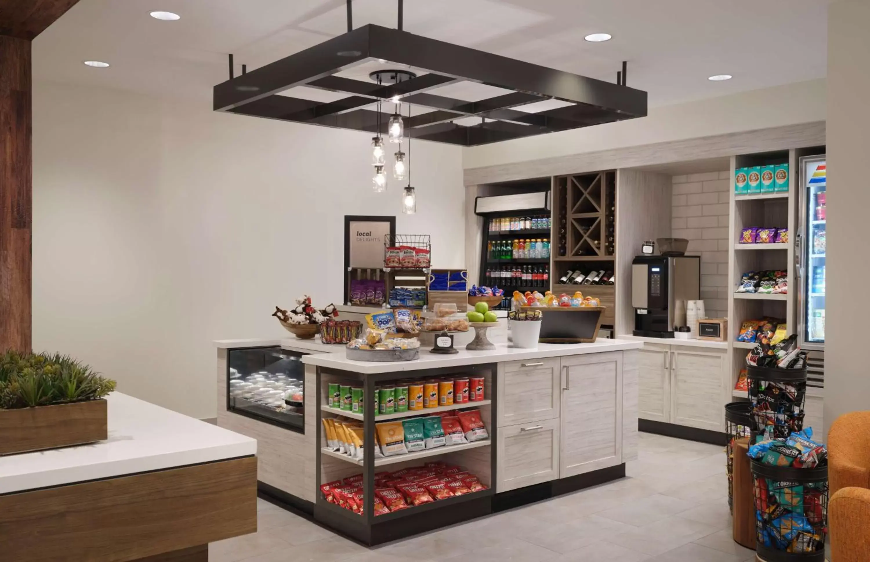 Dining area in Hilton Garden Inn Las Colinas