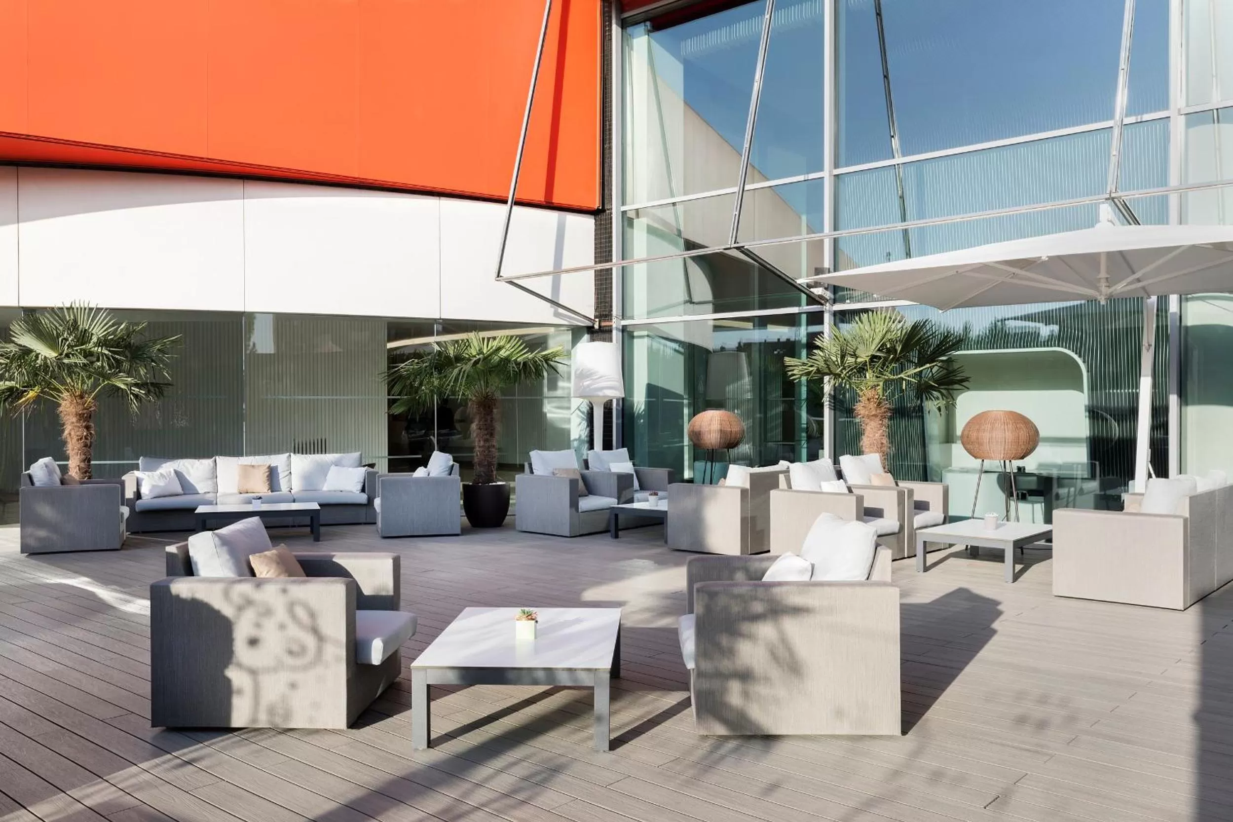 Entertainment in Hotel Puerta America