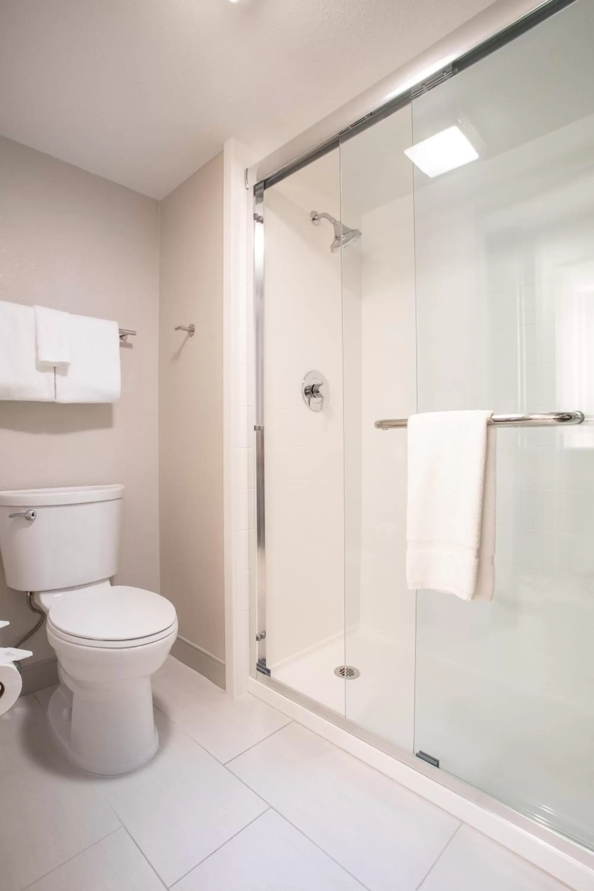 Bathroom in Holiday Inn Express Prescott, an IHG Hotel