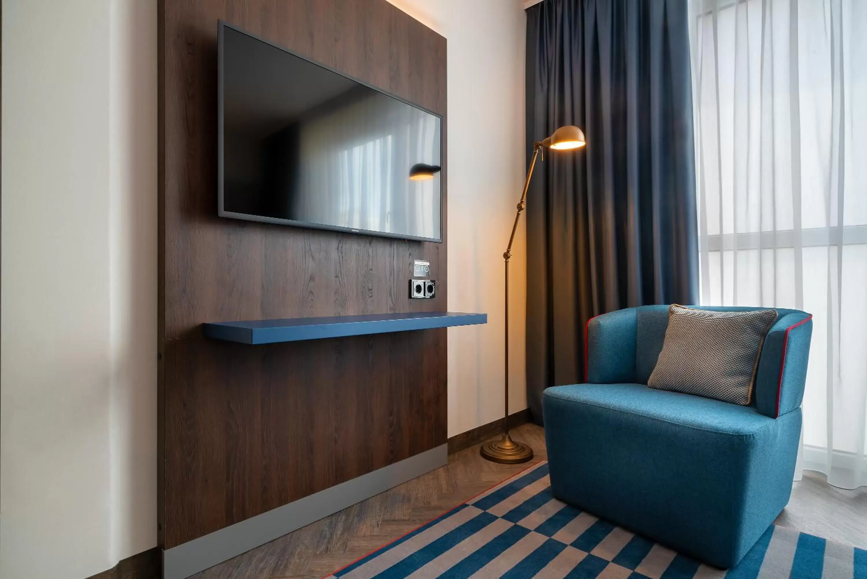 Photo of the whole room in Holiday Inn - the niu, Keg Hamburg Ost by IHG Photo of the whole room in Holiday Inn - the niu, Keg Hamburg Ost by IHG