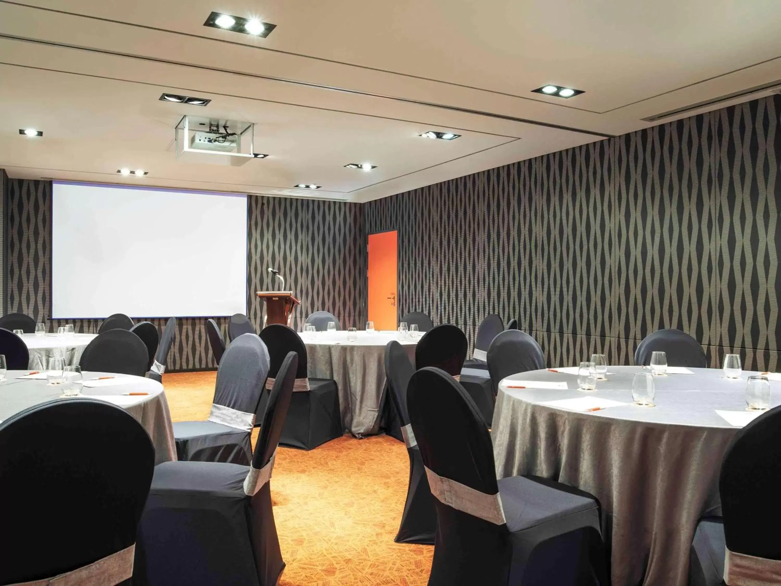 Meeting/conference room in ibis Ambassador Insadong