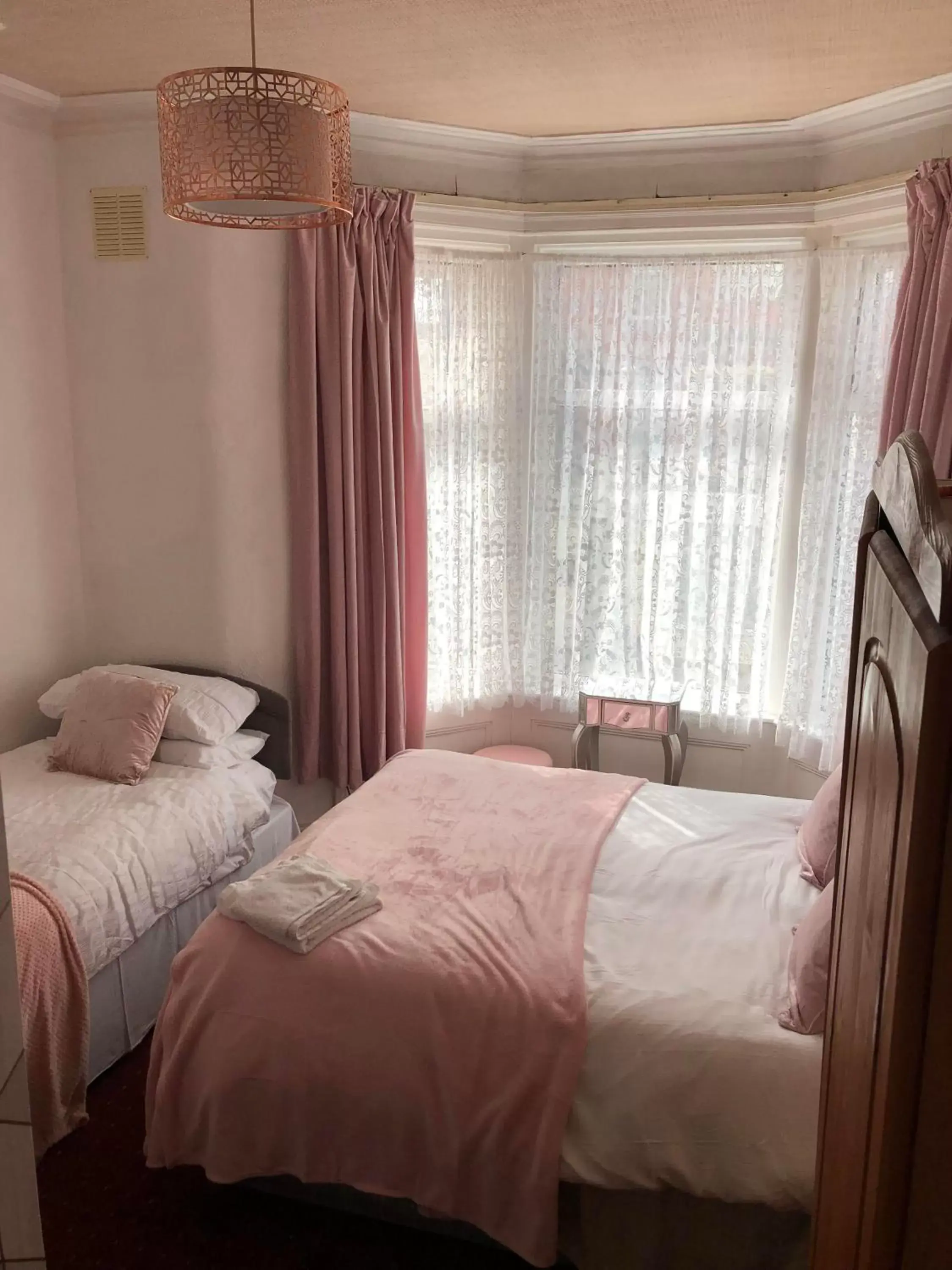 Double or Twin Room with Private Bathroom in The Cosy Nook Double or Twin Room with Private Bathroom in The Cosy Nook
