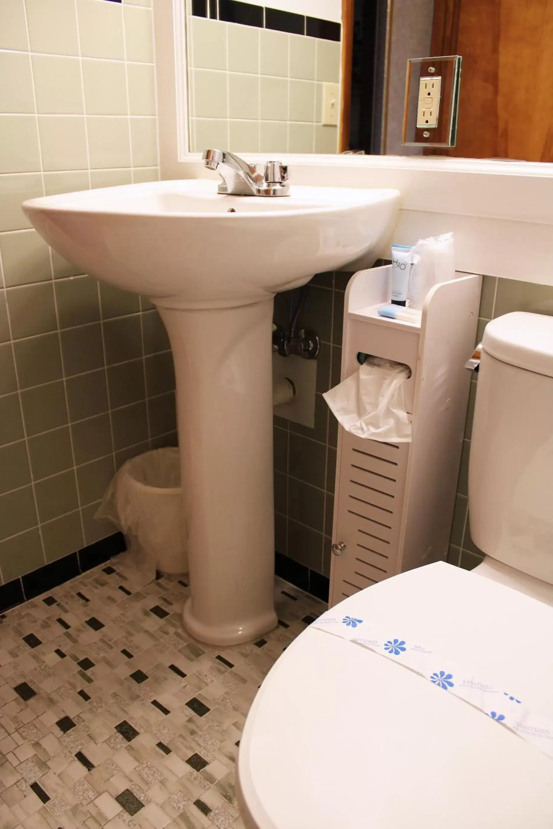 Bathroom in Bayside Resort, Lake George NY