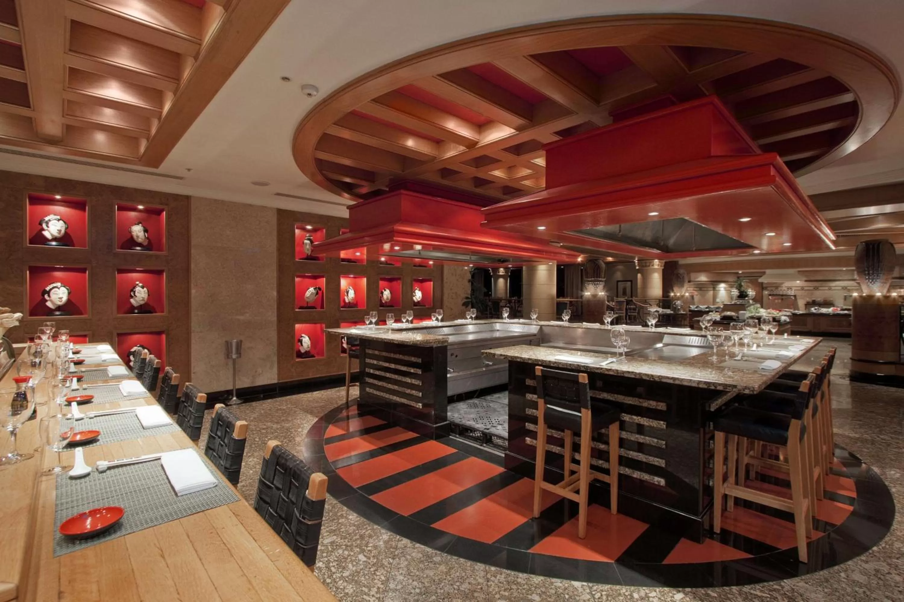 Restaurant/places to eat in Hilton Sandton