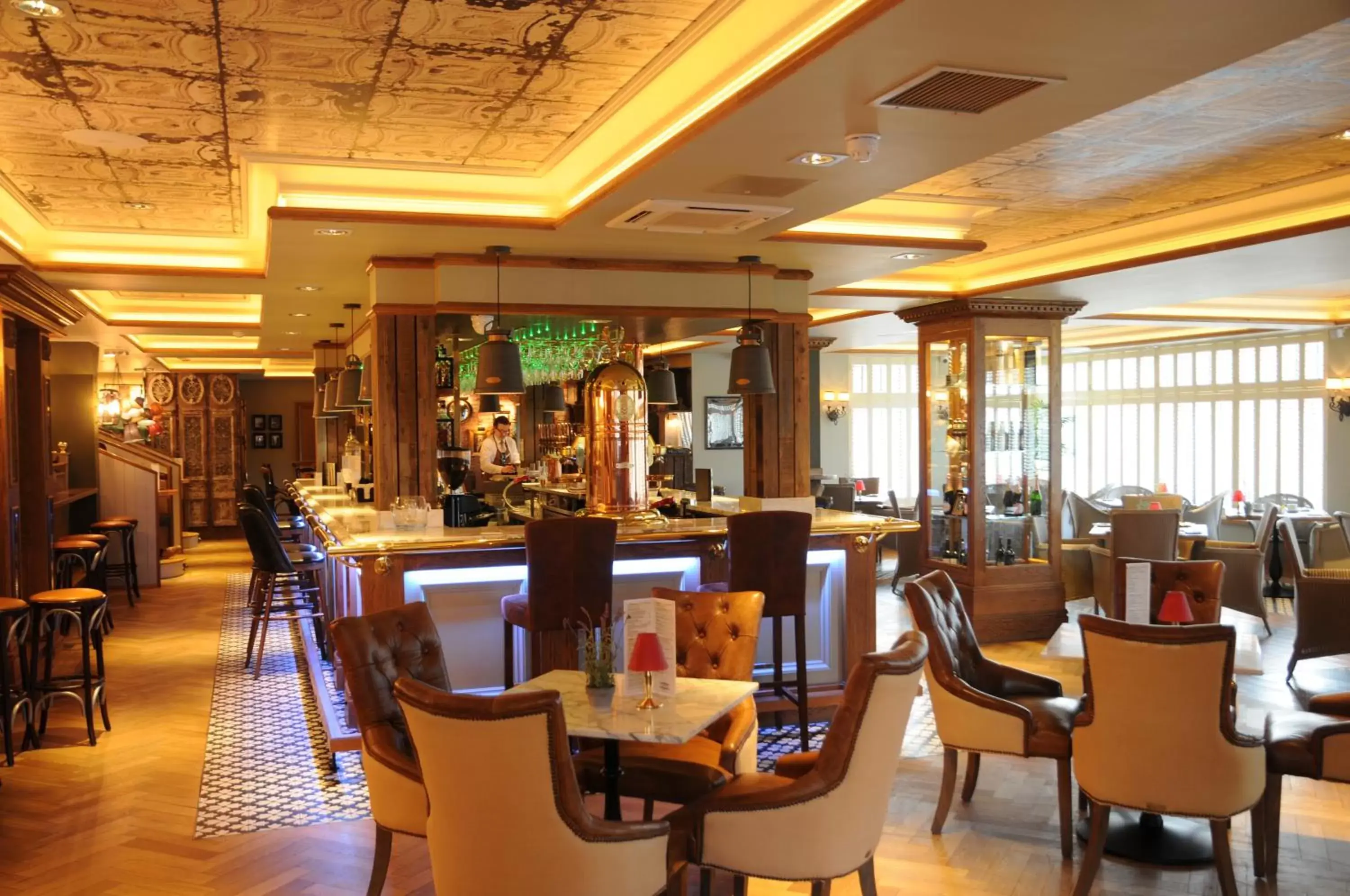 Lounge or bar, Restaurant/Places to Eat in Busby Hotel