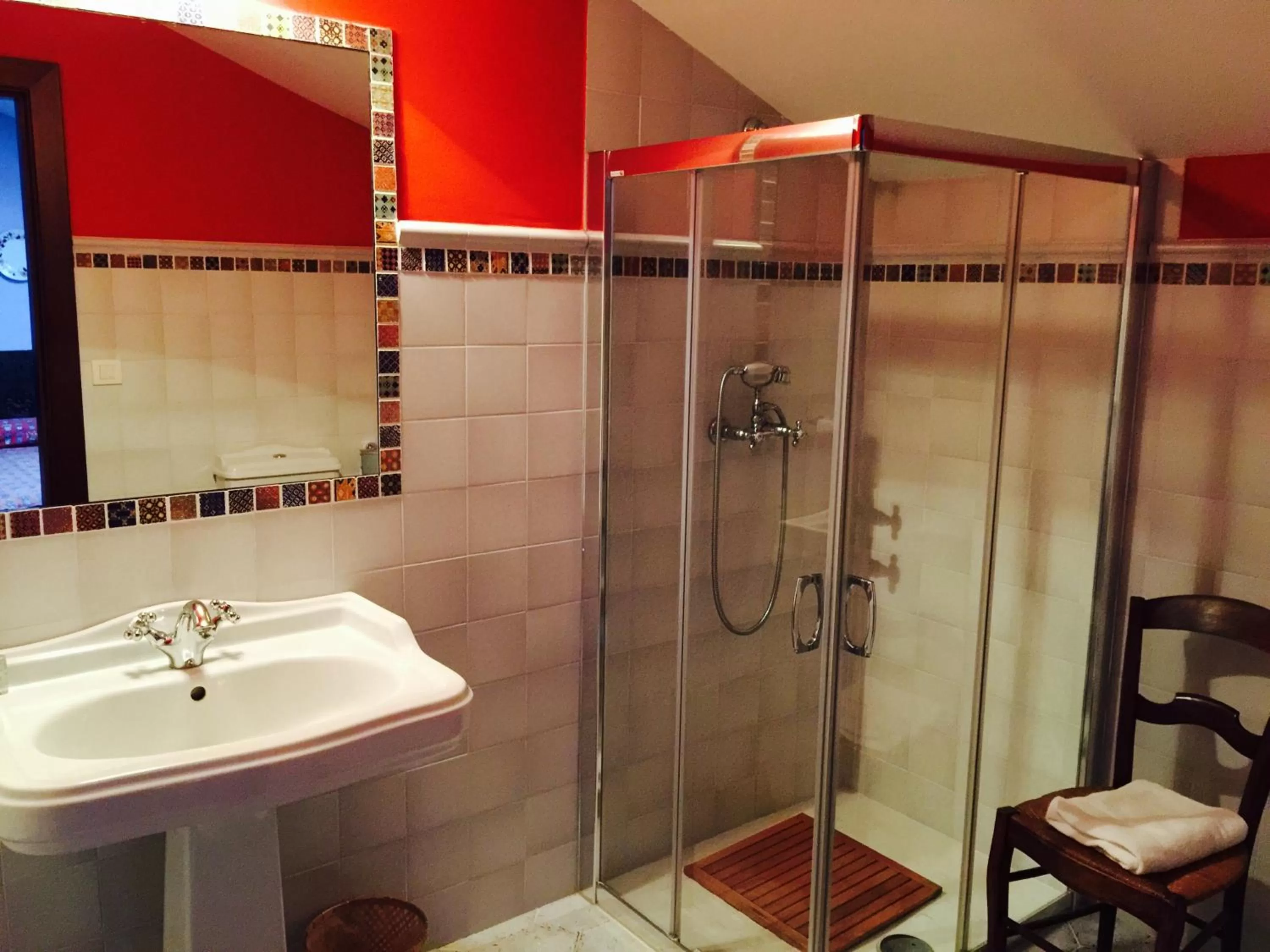 Bathroom in Batzarki