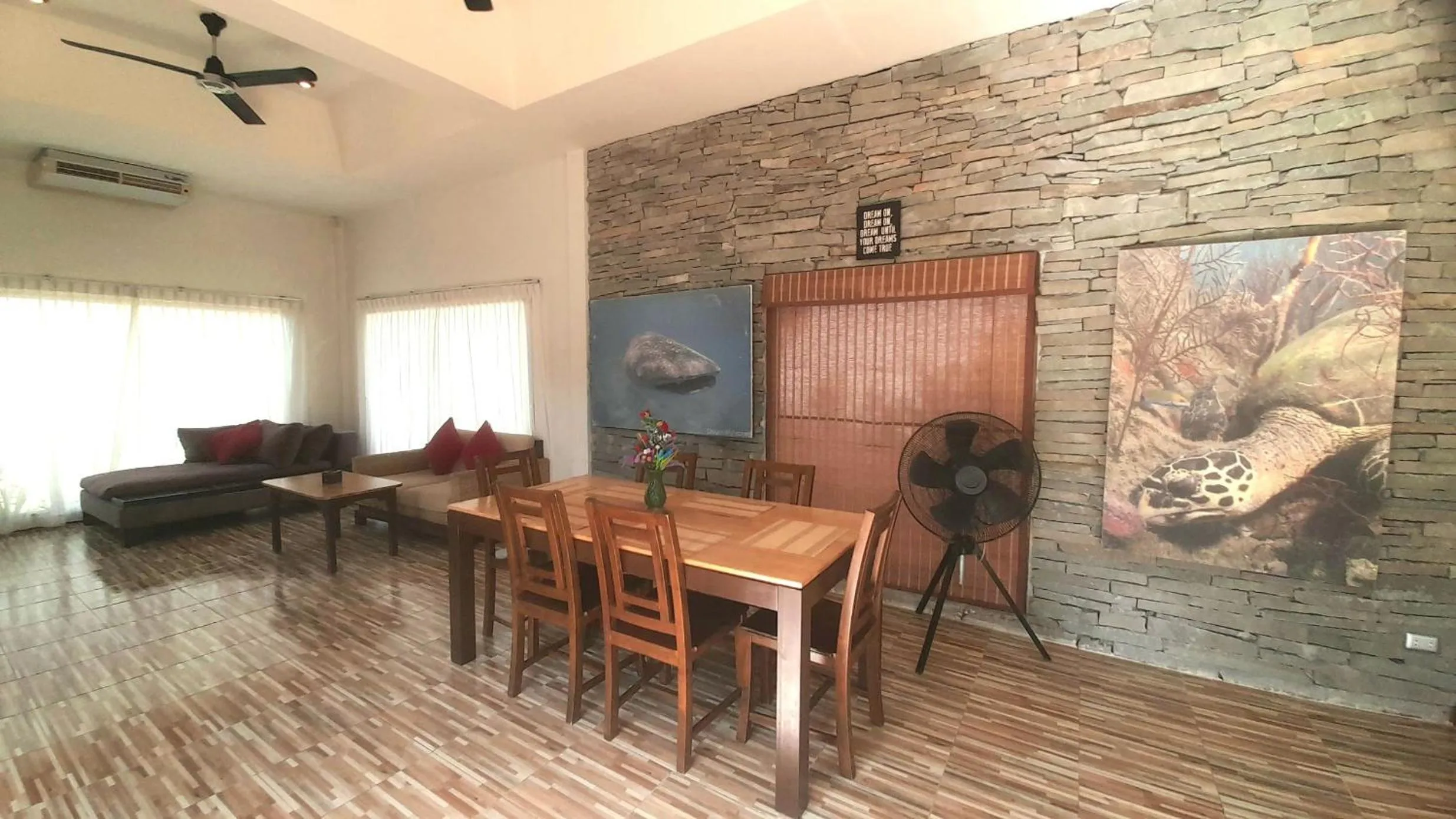 Seating area, Dining Area in Samui Diving Resort