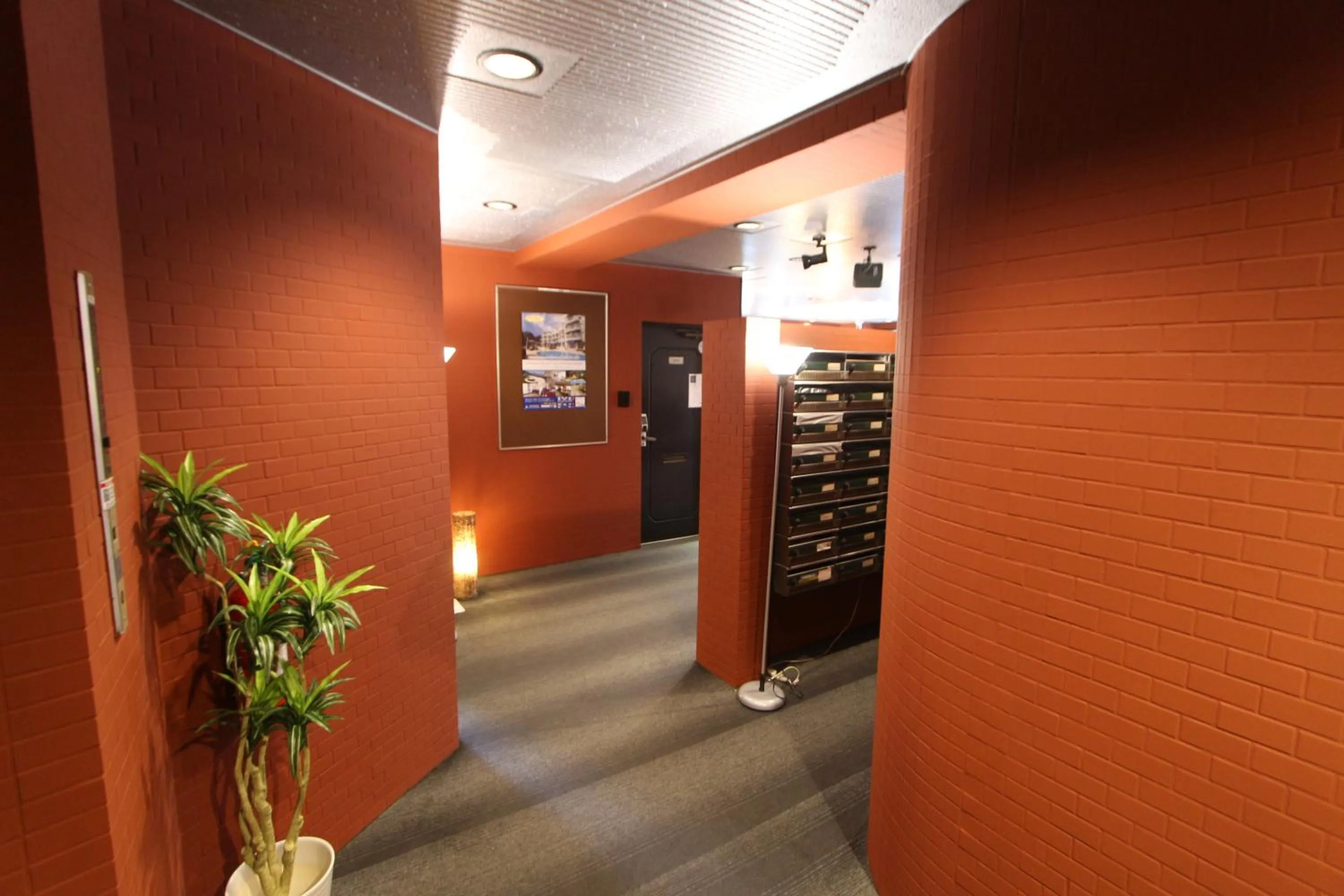 Lobby or reception in HOTEL LiVEMAX BUDGET Fuchu