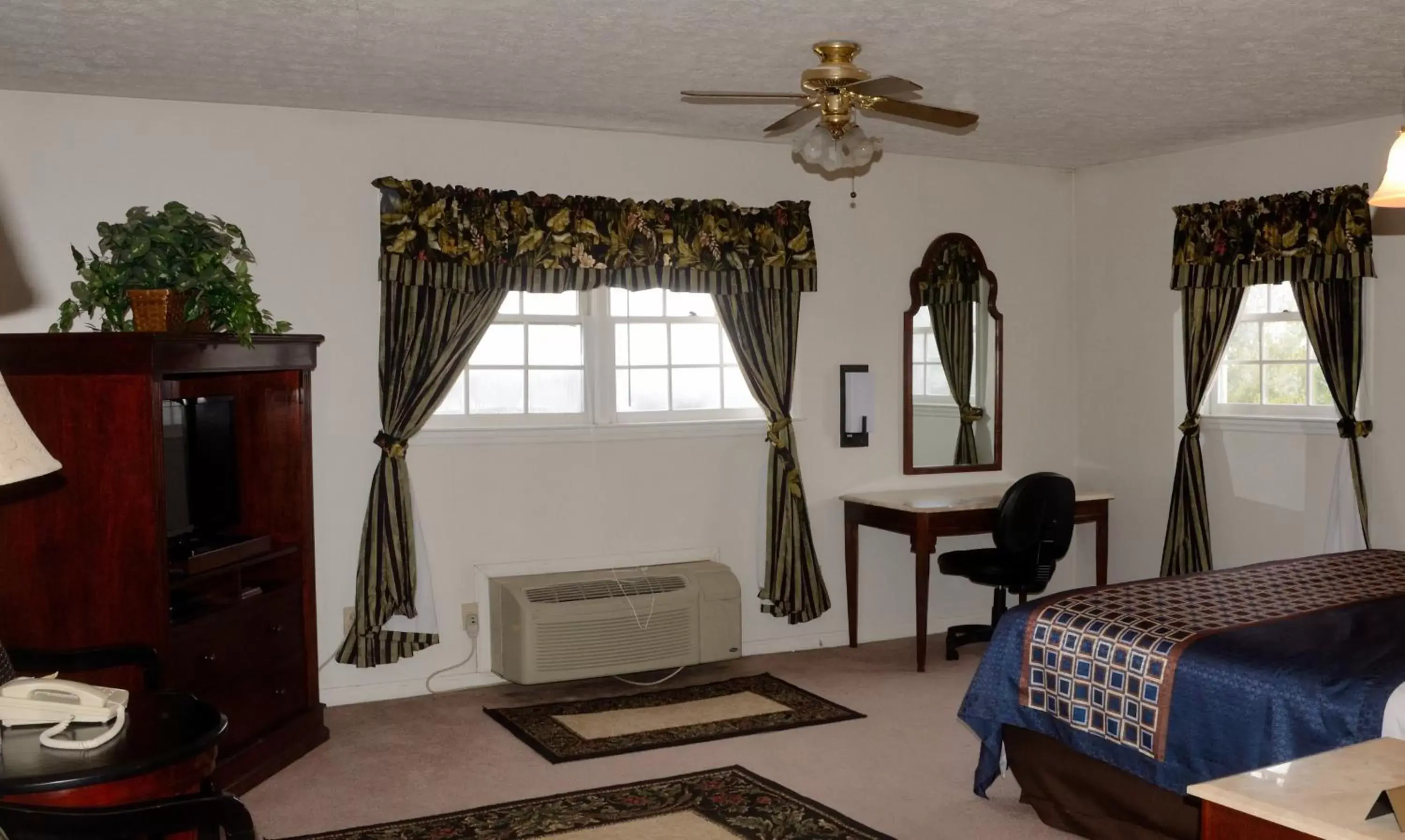 Seating Area in Four Seasons Country Inn