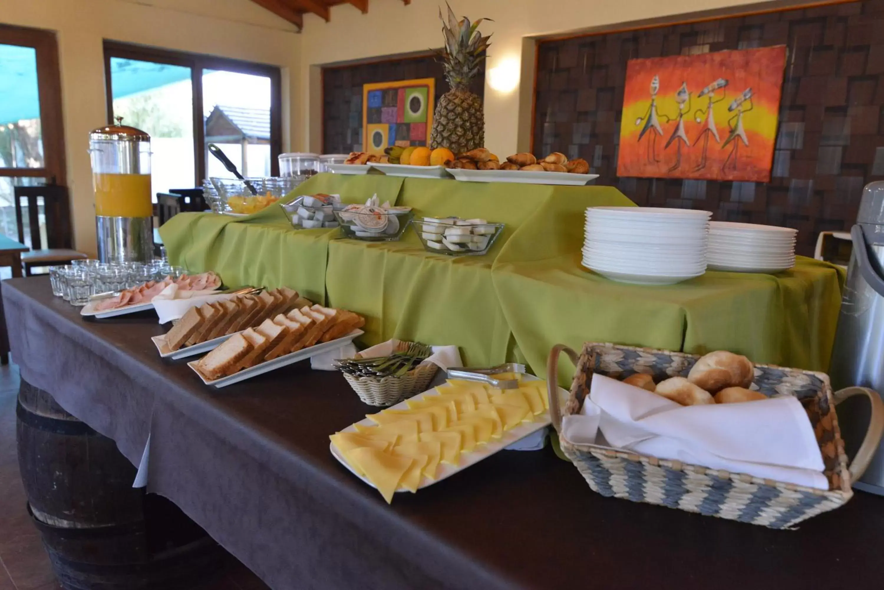 Continental breakfast, Breakfast in Howard Johnson Hotel Rinconada de Los Andes