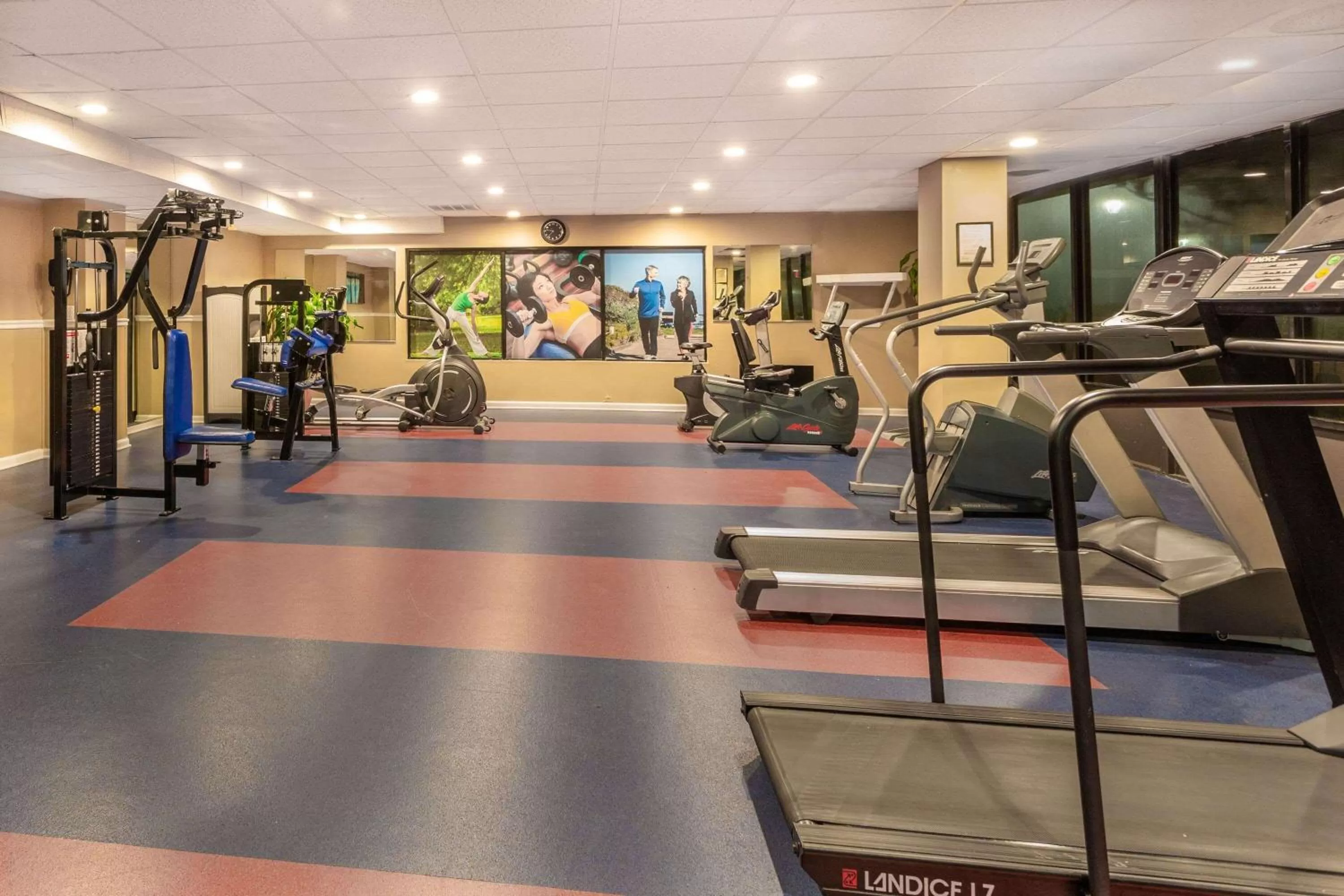 Fitness centre/facilities in Ramada Plaza by Wyndham Virginia Beach Oceanfront
